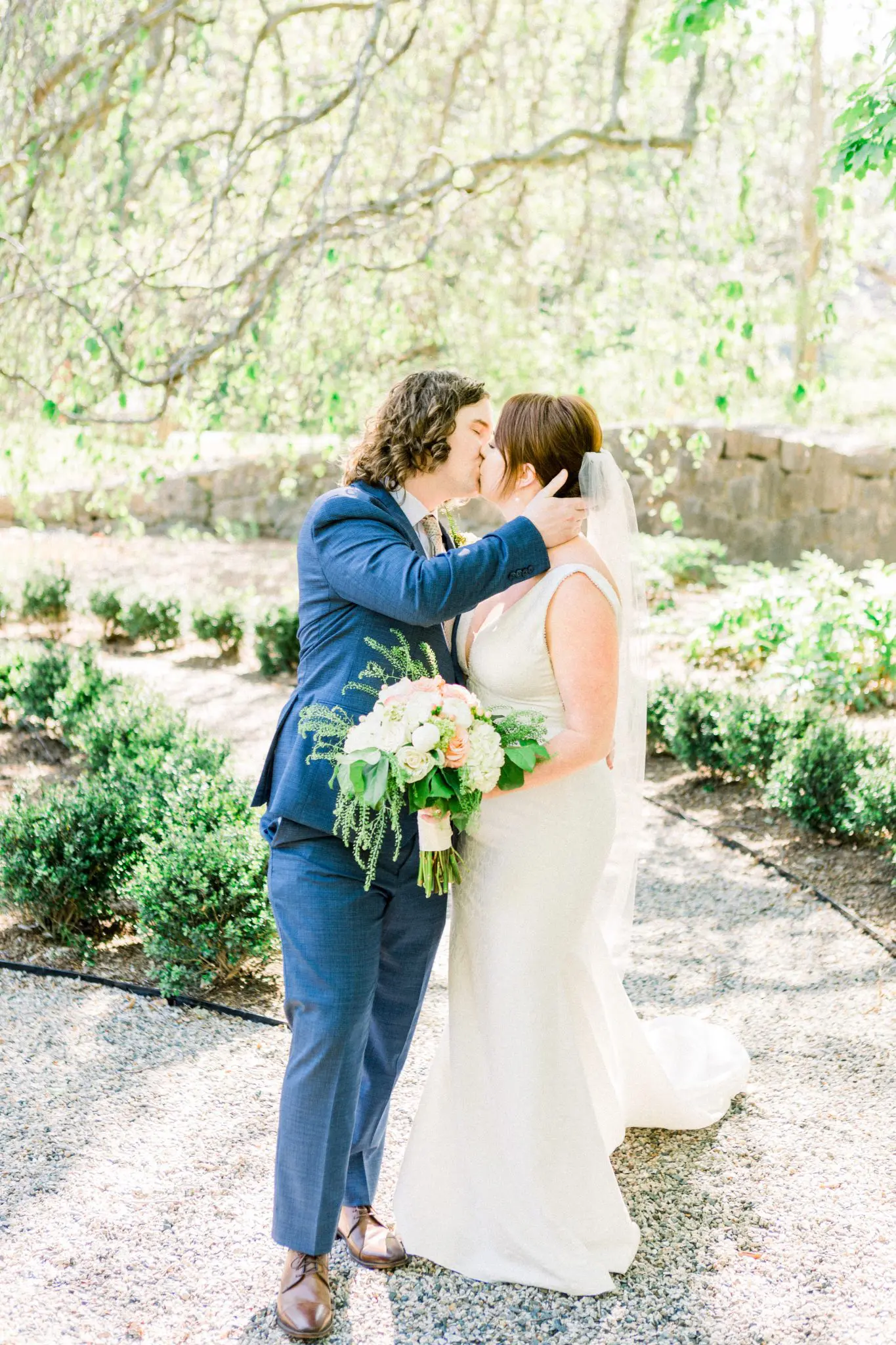 Tess & Jakob Highfield Hall Cape Cod Wedding 45 Kelly Dillon Wedding Photographer KellyDillonPhotographyCapeCodHighfieldHallFalmouthWeddingPhotography49 scaled