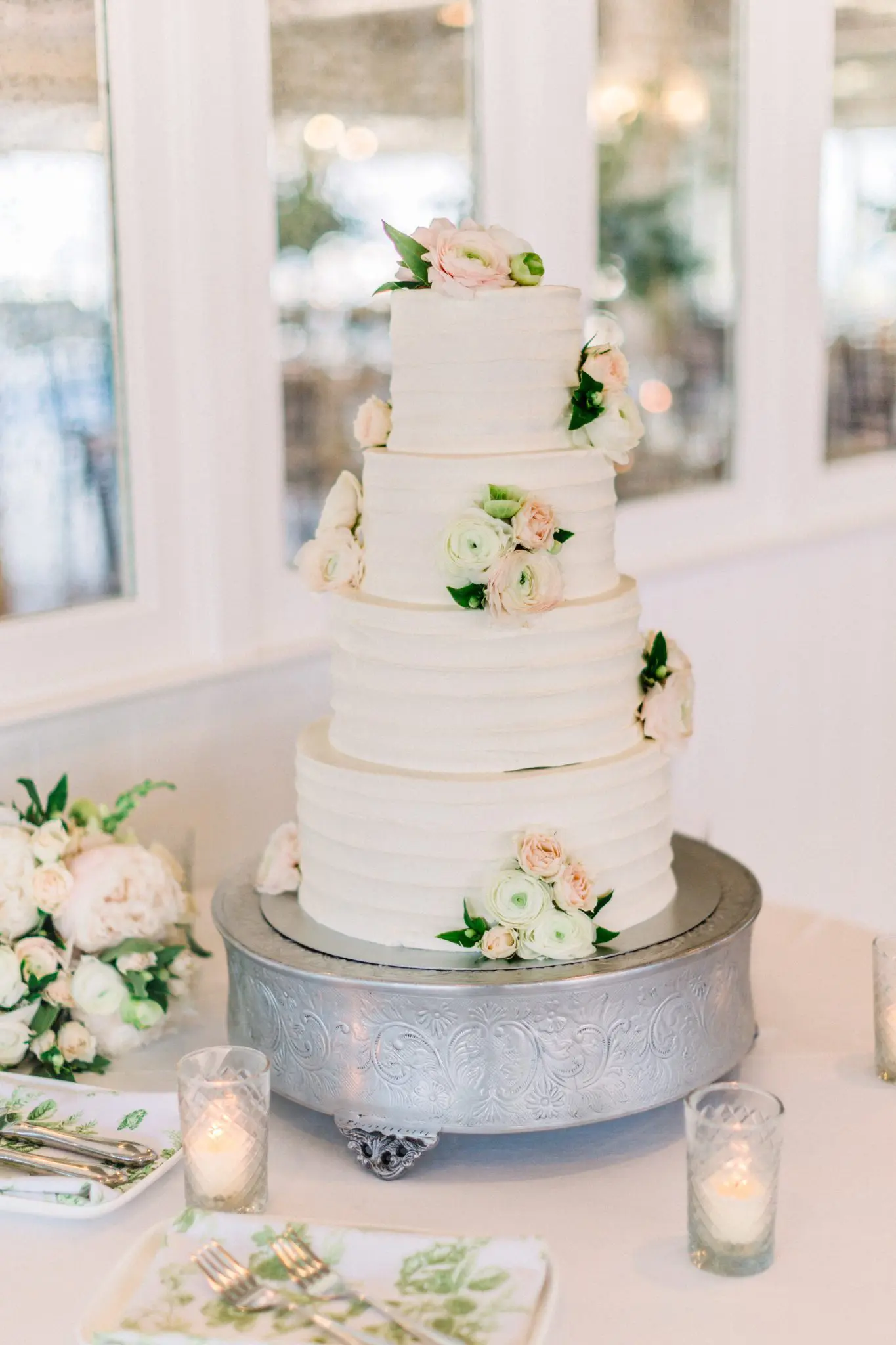 Meg & Steven Chatham Bars Inn Cape Cod Wedding 96 Kelly Dillon Wedding Photographer KellyDillonPhotographyChathamBarsInnCapeCodWeddingPhotography102 scaled