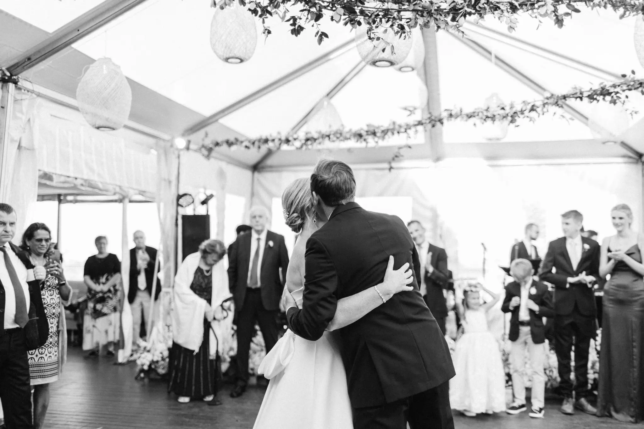 Meg & Steven Chatham Bars Inn Cape Cod Wedding 105 Kelly Dillon Wedding Photographer KellyDillonPhotographyChathamBarsInnCapeCodWeddingPhotography113 scaled