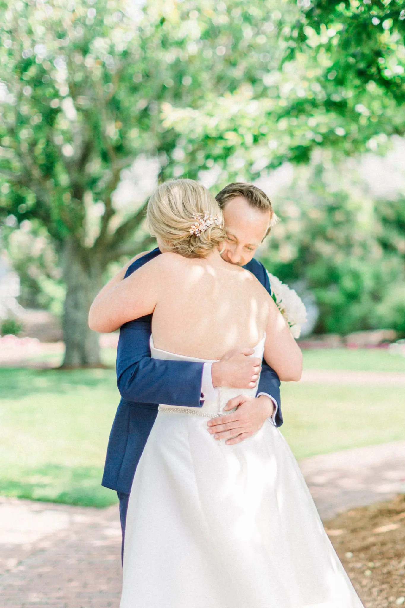Meg & Steven Chatham Bars Inn Cape Cod Wedding 18 Kelly Dillon Wedding Photographer KellyDillonPhotographyChathamBarsInnCapeCodWeddingPhotography19 scaled
