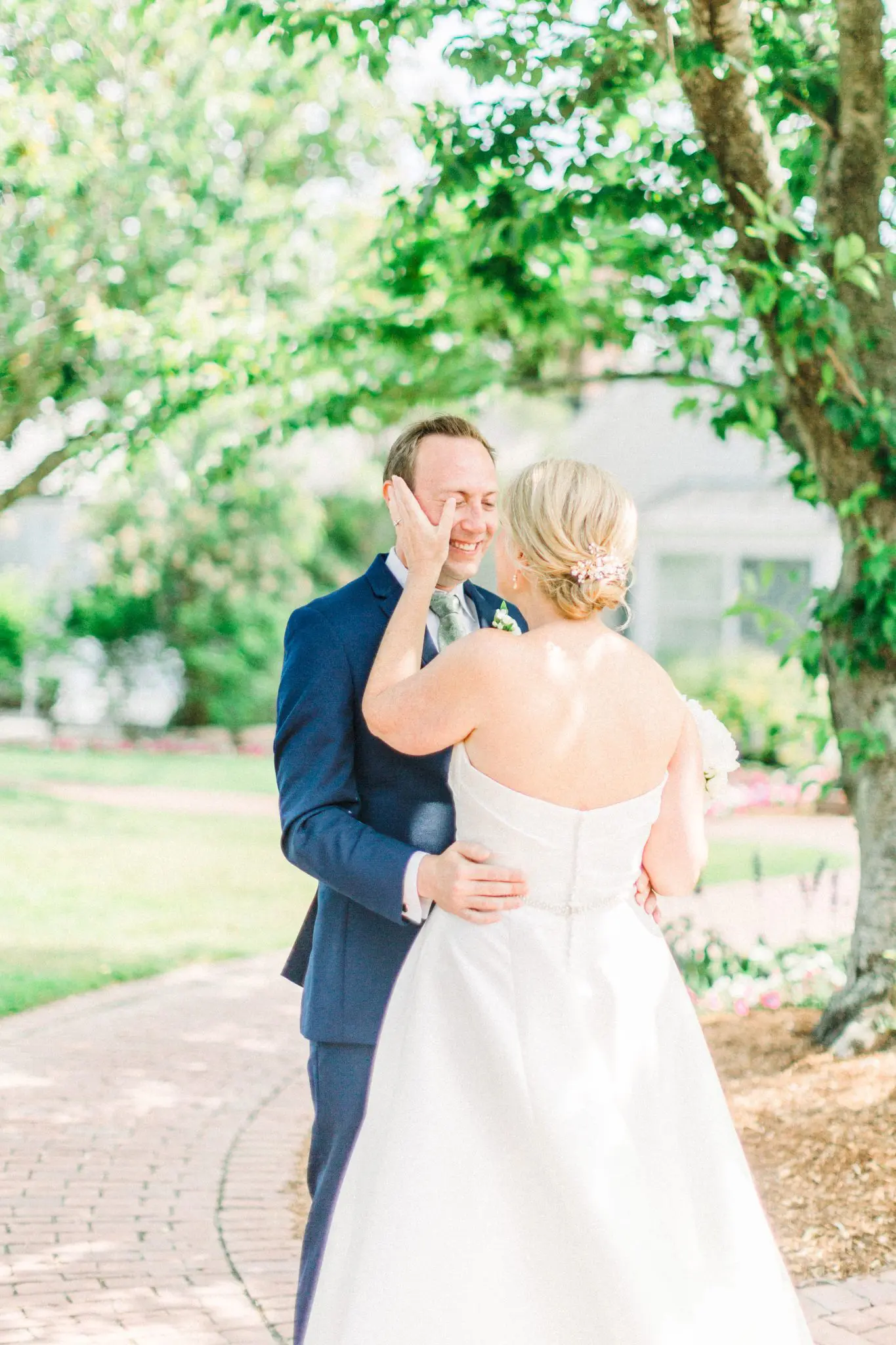 Meg & Steven Chatham Bars Inn Cape Cod Wedding 19 Kelly Dillon Wedding Photographer KellyDillonPhotographyChathamBarsInnCapeCodWeddingPhotography20 scaled