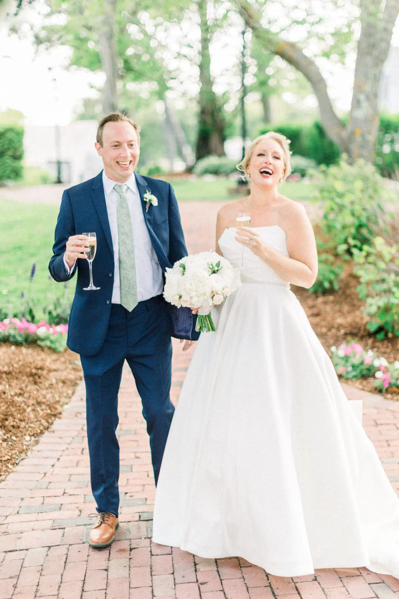 Meg & Steven Chatham Bars Inn Cape Cod Wedding 23 Kelly Dillon Wedding Photographer KellyDillonPhotographyChathamBarsInnCapeCodWeddingPhotography24 scaled