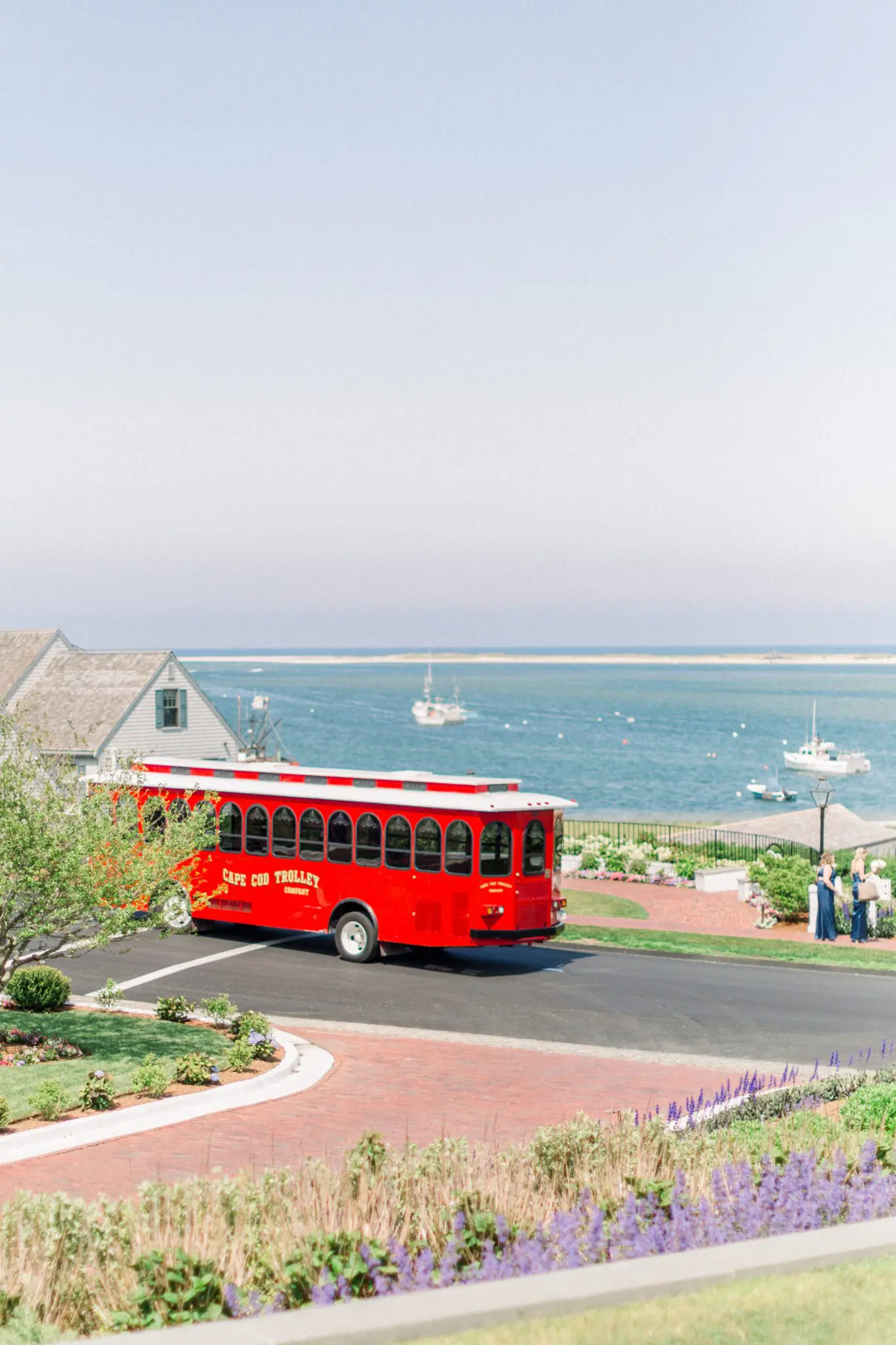 Meg & Steven Chatham Bars Inn Cape Cod Wedding 28 Kelly Dillon Wedding Photographer KellyDillonPhotographyChathamBarsInnCapeCodWeddingPhotography31 scaled