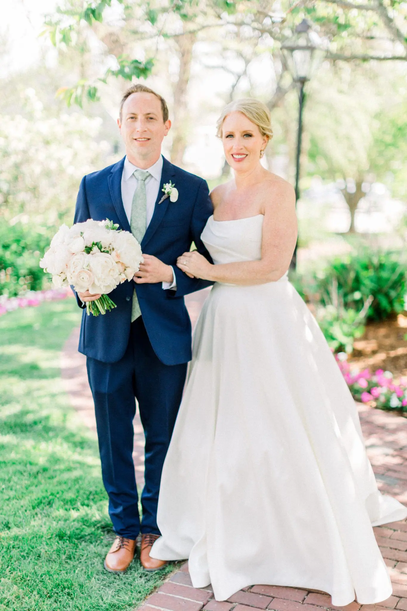 Meg & Steven Chatham Bars Inn Cape Cod Wedding 34 Kelly Dillon Wedding Photographer KellyDillonPhotographyChathamBarsInnCapeCodWeddingPhotography37 scaled