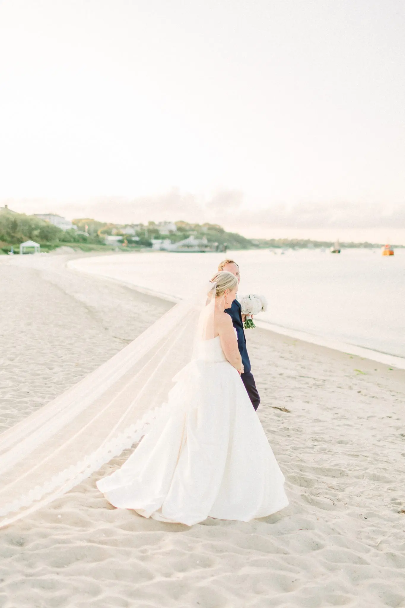 Meg & Steven Chatham Bars Inn Cape Cod Wedding 4 Kelly Dillon Wedding Photographer KellyDillonPhotographyChathamBarsInnCapeCodWeddingPhotography4 scaled
