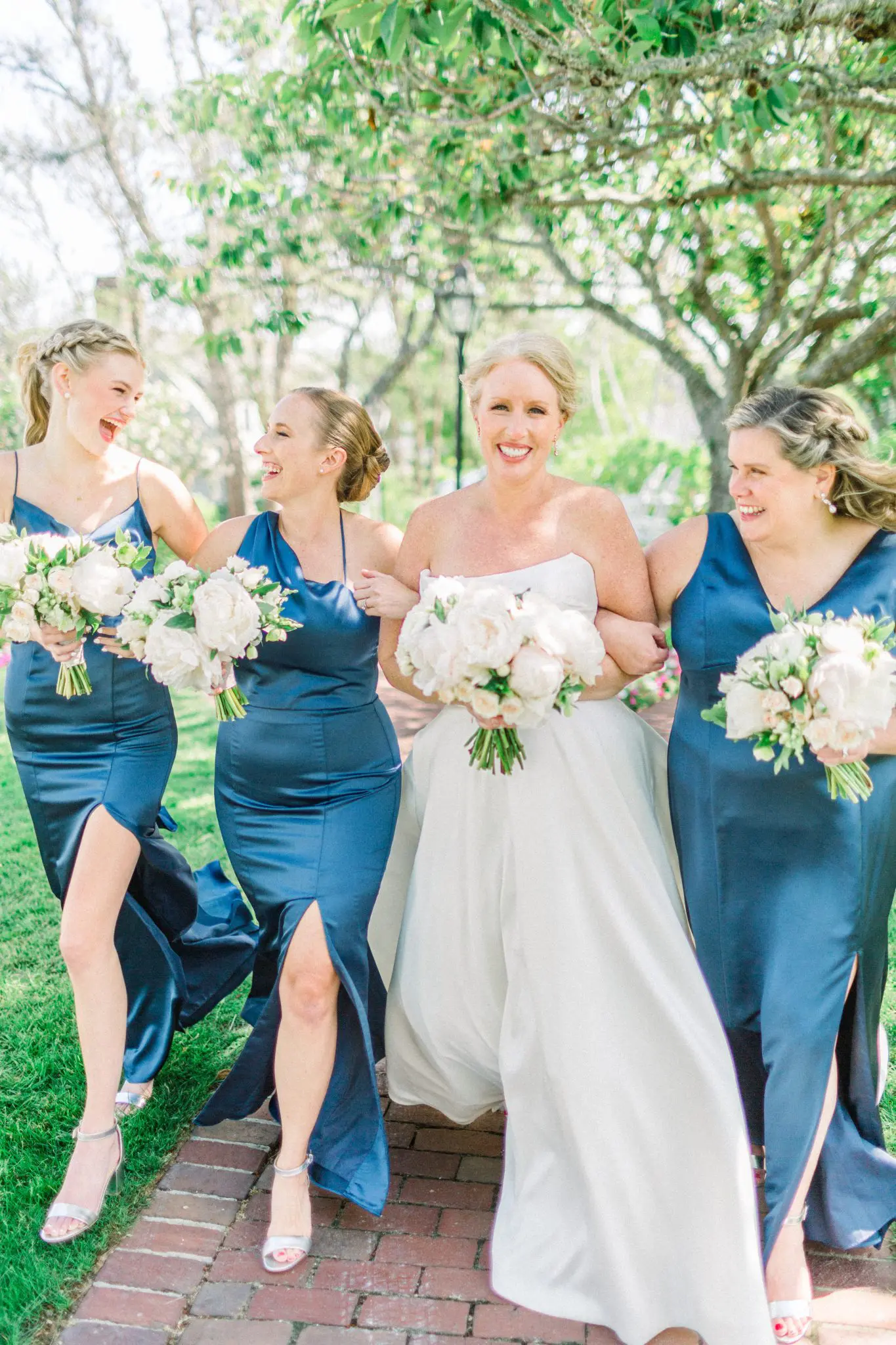 Meg & Steven Chatham Bars Inn Cape Cod Wedding 38 Kelly Dillon Wedding Photographer KellyDillonPhotographyChathamBarsInnCapeCodWeddingPhotography41 scaled