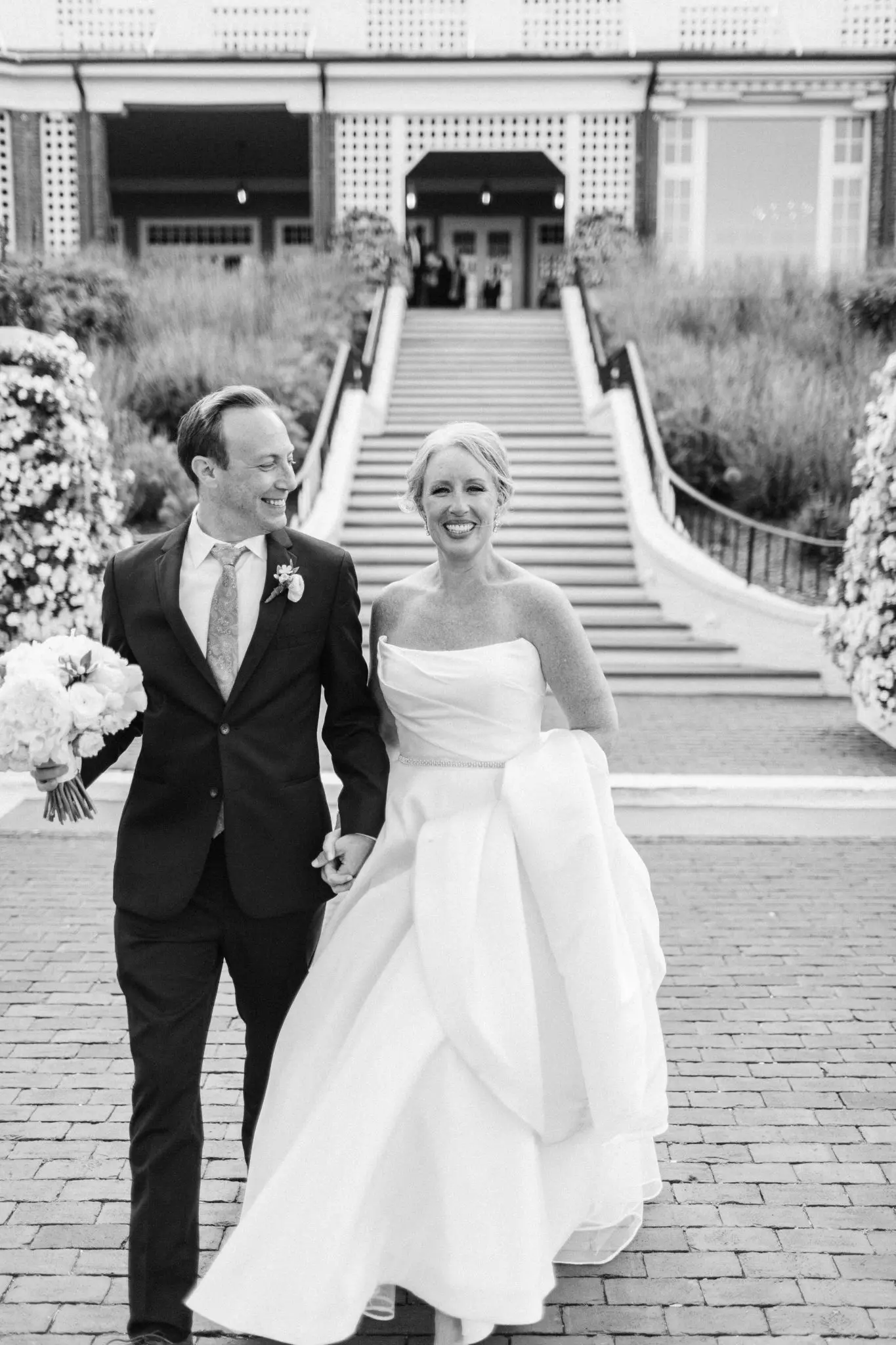 Meg & Steven Chatham Bars Inn Cape Cod Wedding 42 Kelly Dillon Wedding Photographer KellyDillonPhotographyChathamBarsInnCapeCodWeddingPhotography45 scaled