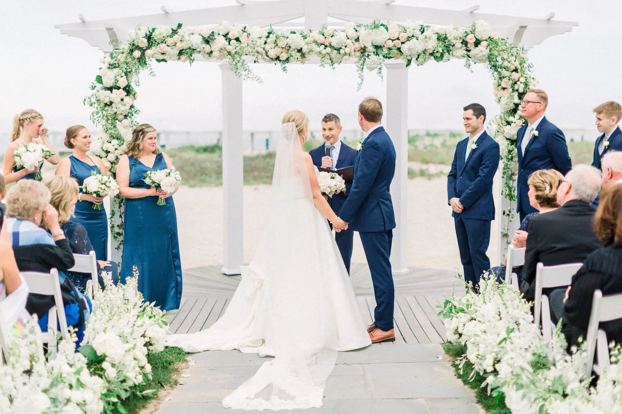 Meg & Steven Chatham Bars Inn Cape Cod Wedding 63 Kelly Dillon Wedding Photographer KellyDillonPhotographyChathamBarsInnCapeCodWeddingPhotography65 scaled