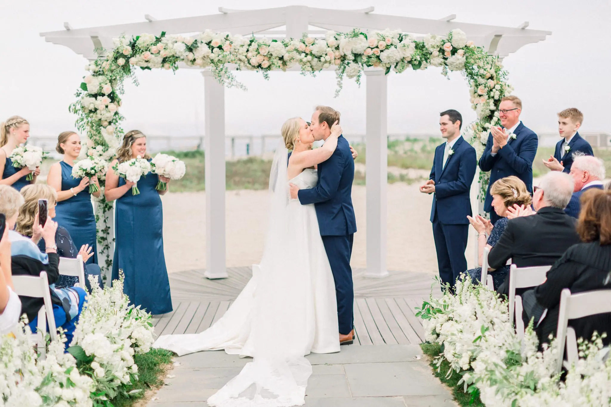 Meg & Steven Chatham Bars Inn Cape Cod Wedding 67 Kelly Dillon Wedding Photographer KellyDillonPhotographyChathamBarsInnCapeCodWeddingPhotography70 scaled