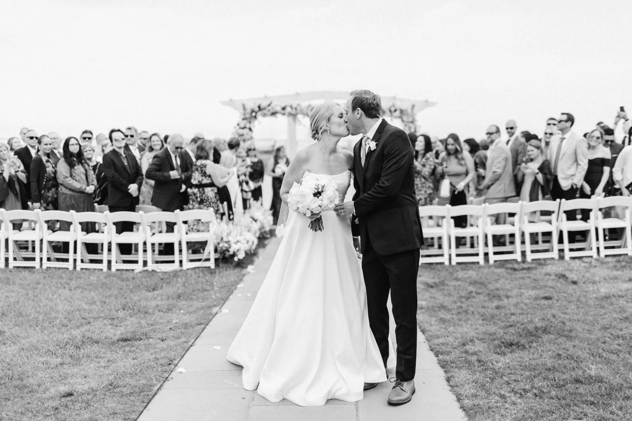 Meg & Steven Chatham Bars Inn Cape Cod Wedding 69 Kelly Dillon Wedding Photographer KellyDillonPhotographyChathamBarsInnCapeCodWeddingPhotography72 scaled