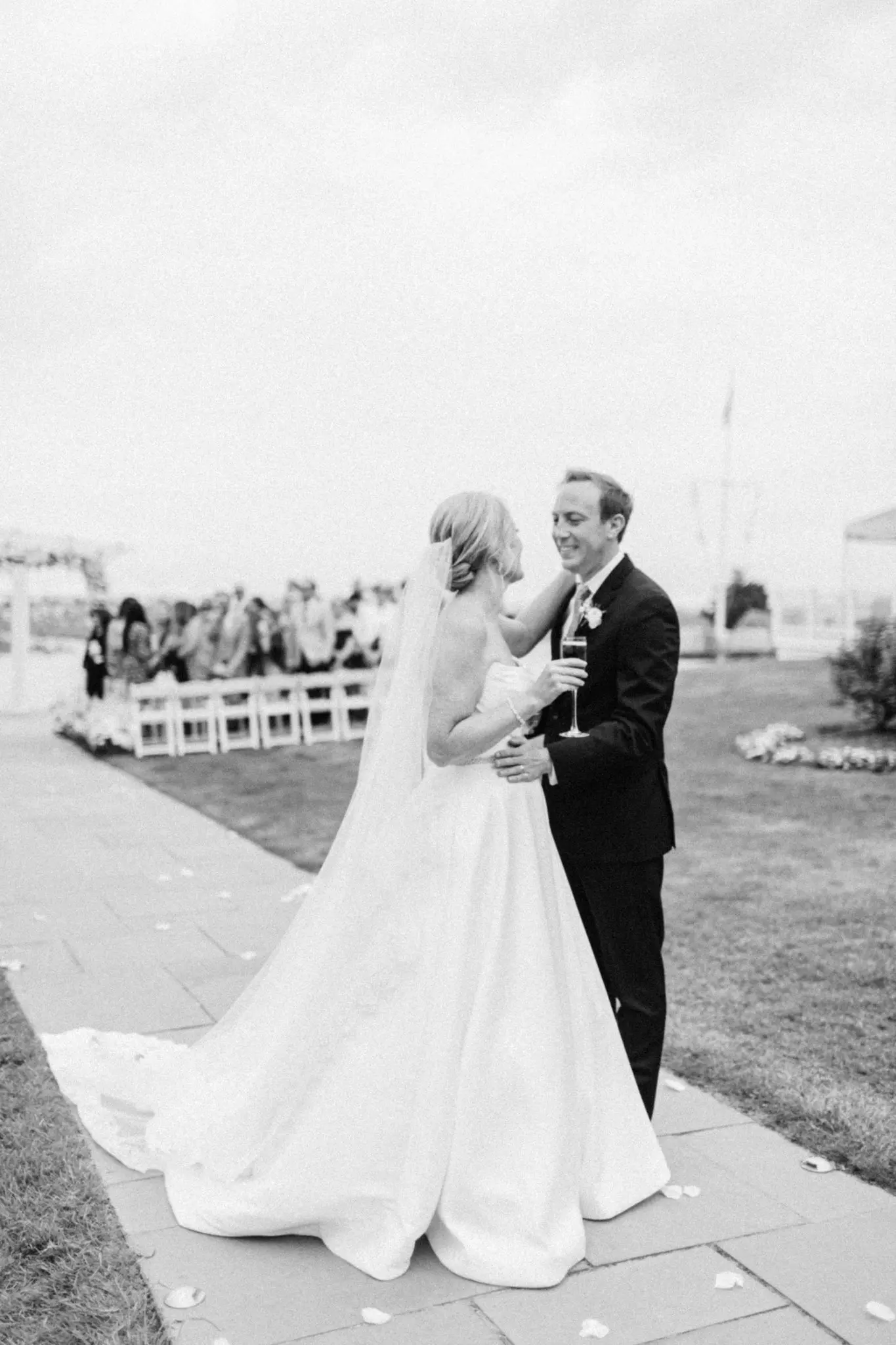 Meg & Steven Chatham Bars Inn Cape Cod Wedding 70 Kelly Dillon Wedding Photographer KellyDillonPhotographyChathamBarsInnCapeCodWeddingPhotography73 scaled