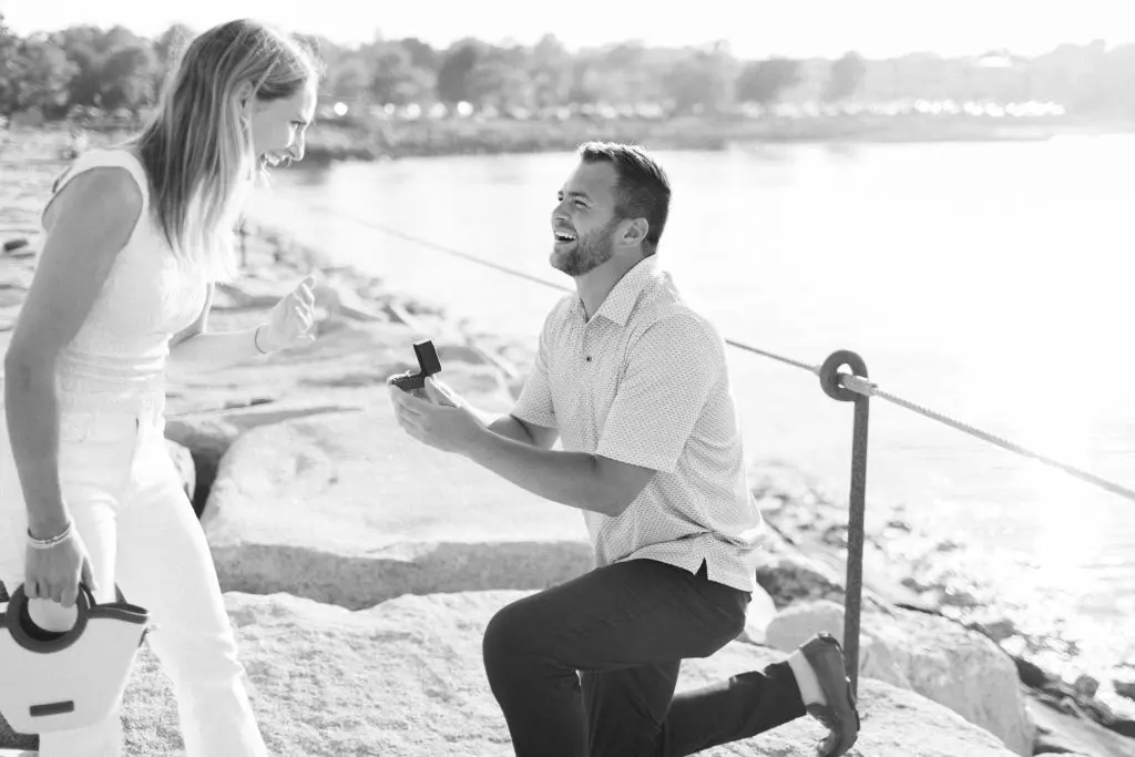 Kelly Dillon Wedding Photographer KellyDillonPhotographyCapeCodProposalPhotography4