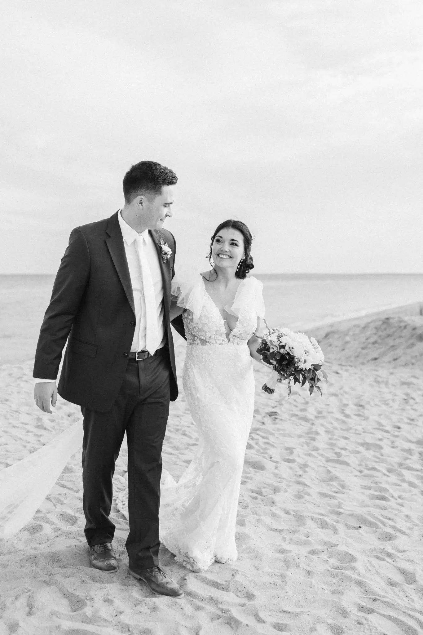 Christine & Kevin New Seabury Country Club Cape Cod Wedding 58 Kelly Dillon Wedding Photographer KellyDillonPhotographyNewSeaburyCapeCodWeddingPhotography56 scaled
