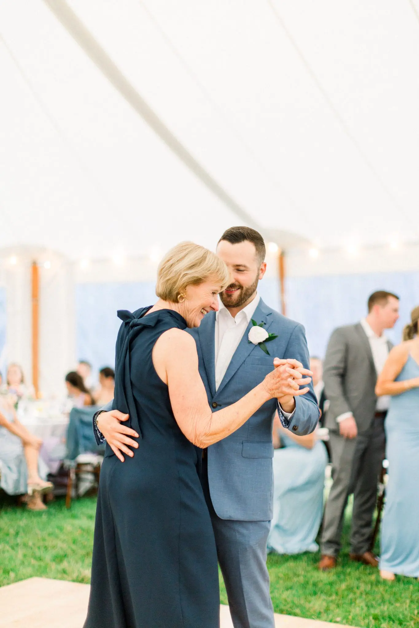 Olivia & Timothy The Dennis Inn Cape Cod Wedding 90 Kelly Dillon Wedding Photographer KellyDillonPhotographyTheDennisInnWeddingCapeCodWeddingPhotography99 scaled