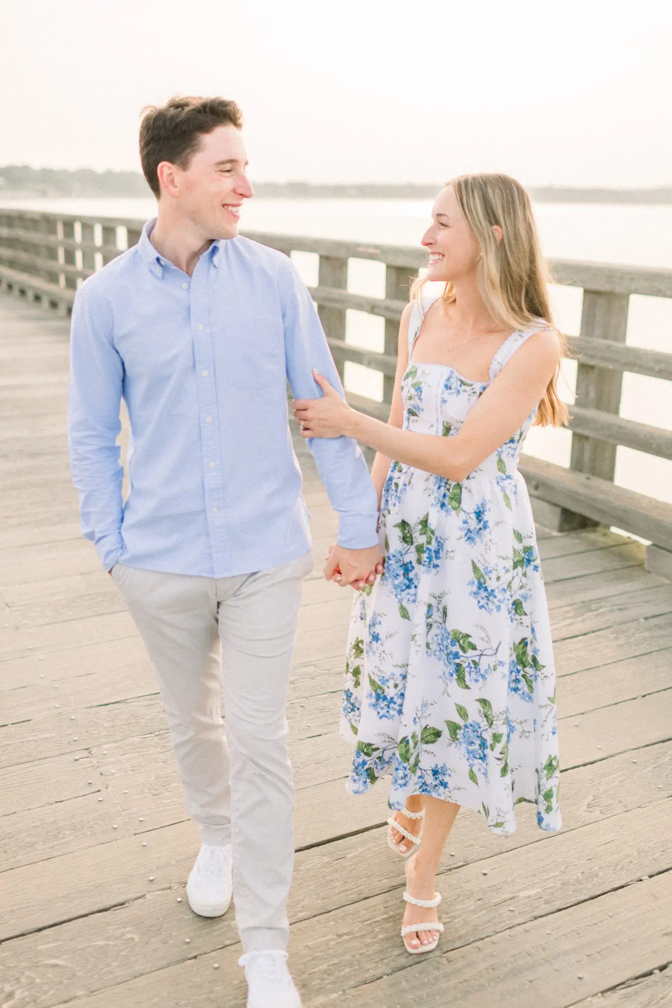 Kelly Dillon Wedding Photographer KellyDillonPhotographyDuxburyBeachEngagementPhotography31 scaled