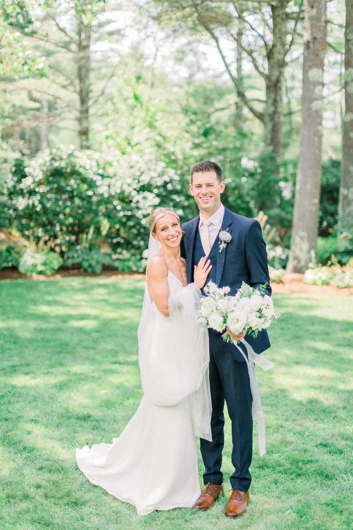 Hannah & Harrison Pavilion at The Pinehills Wedding 24 Kelly Dillon Wedding Photographer KellyDillonPhotographyPavilionatThePinehillsWeddingPhotography28 scaled