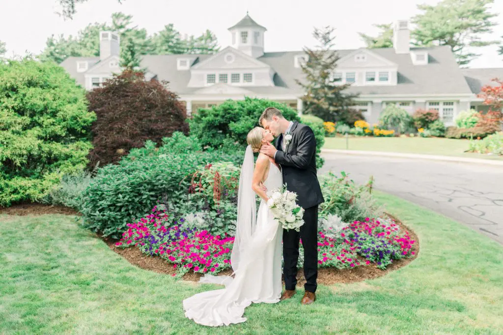Hannah & Harrison Pavilion at The Pinehills Wedding 27 Kelly Dillon Wedding Photographer KellyDillonPhotographyPavilionatThePinehillsWeddingPhotography36