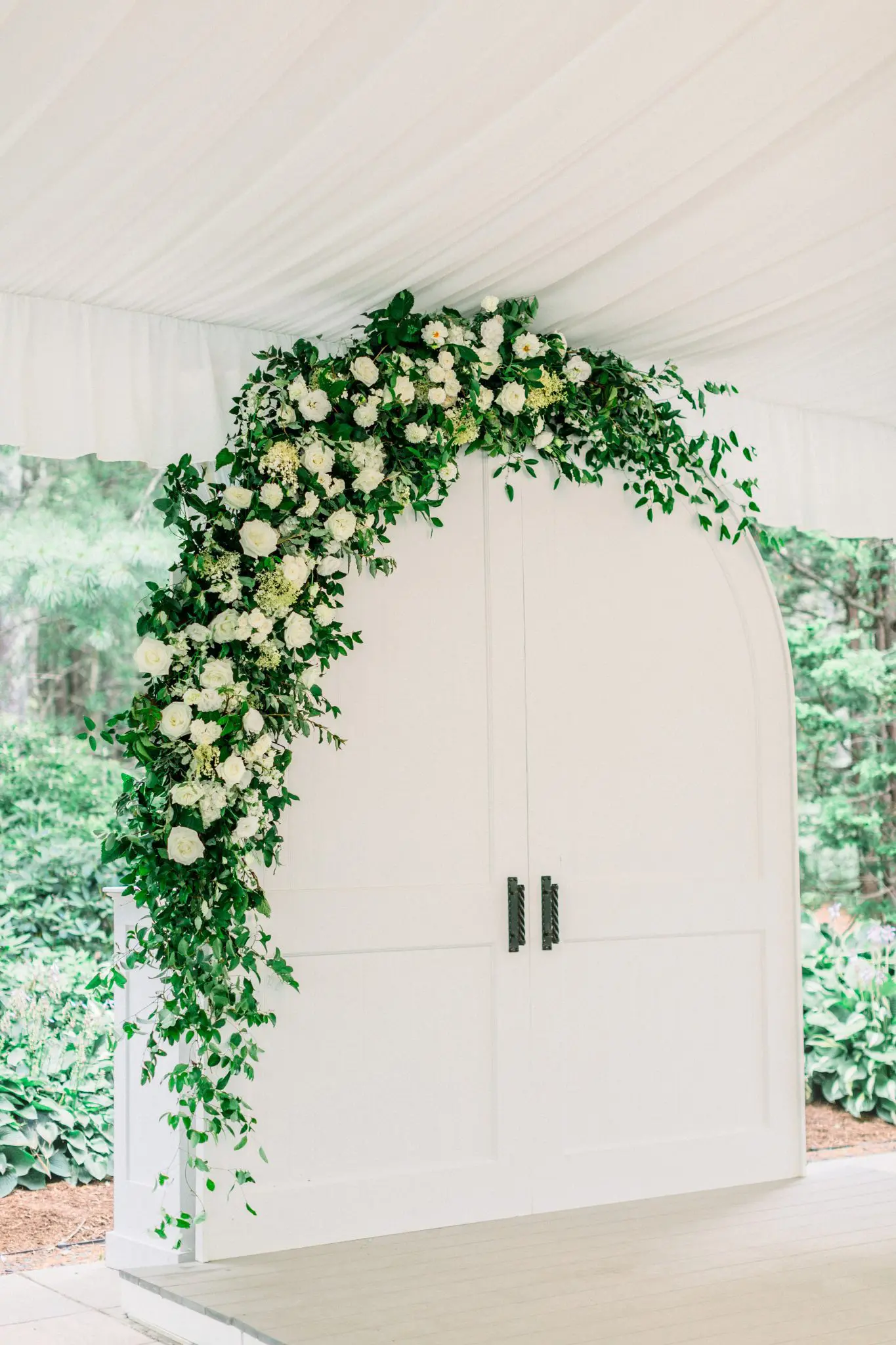 Hannah & Harrison Pavilion at The Pinehills Wedding 41 Kelly Dillon Wedding Photographer KellyDillonPhotographyPavilionatThePinehillsWeddingPhotography48 scaled