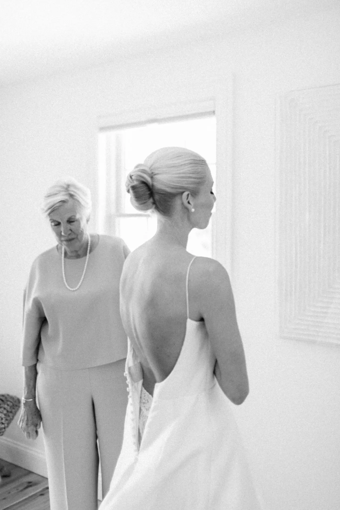 Caroline & Erik Wychmere Beach Club Cape Cod Wedding 22 Kelly Dillon Wedding Photographer KellyDillonPhotographyWychmereBeachClubCapeCodWeddingPhotography28 scaled