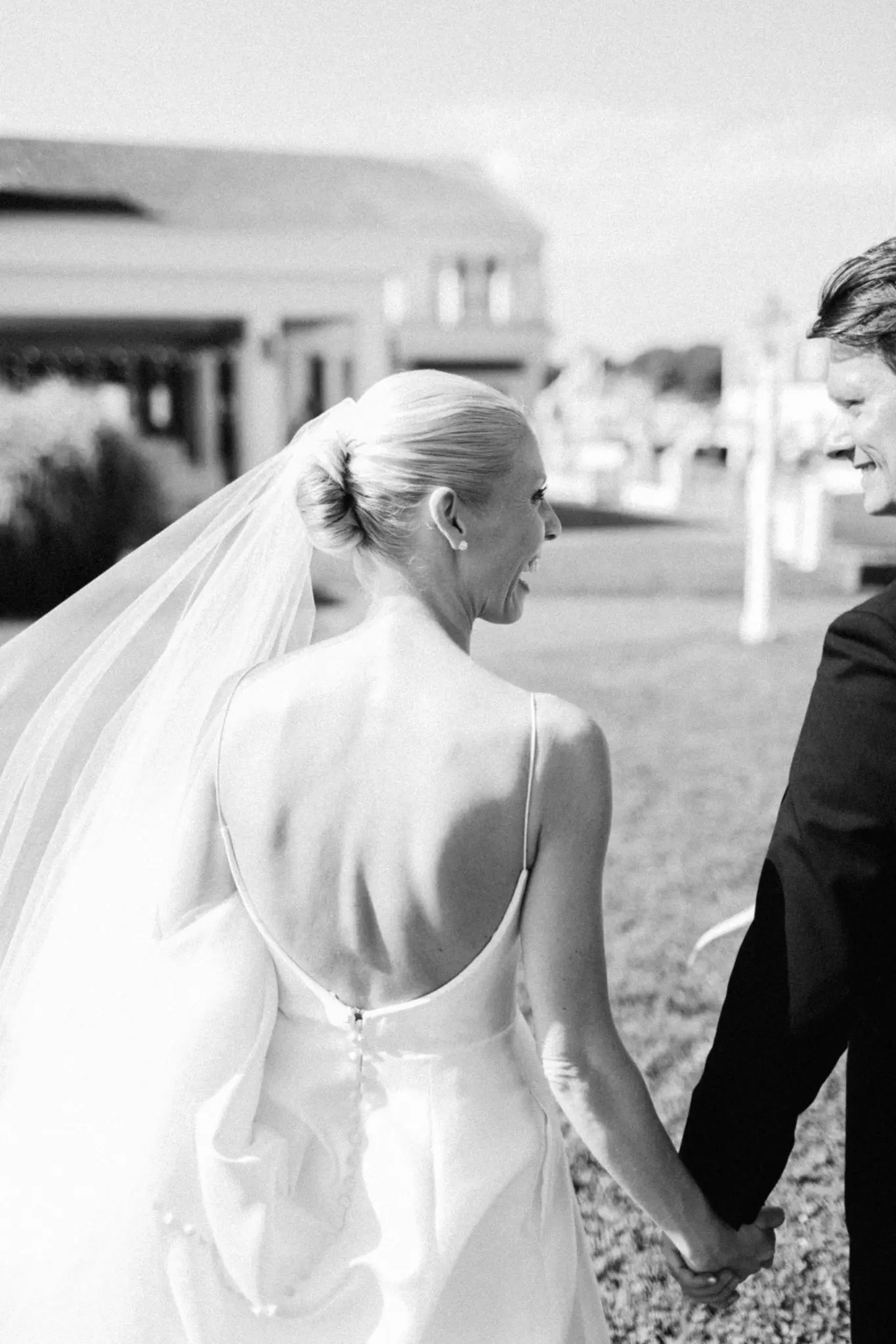 Caroline & Erik Wychmere Beach Club Cape Cod Wedding 56 Kelly Dillon Wedding Photographer KellyDillonPhotographyWychmereBeachClubCapeCodWeddingPhotography66 scaled