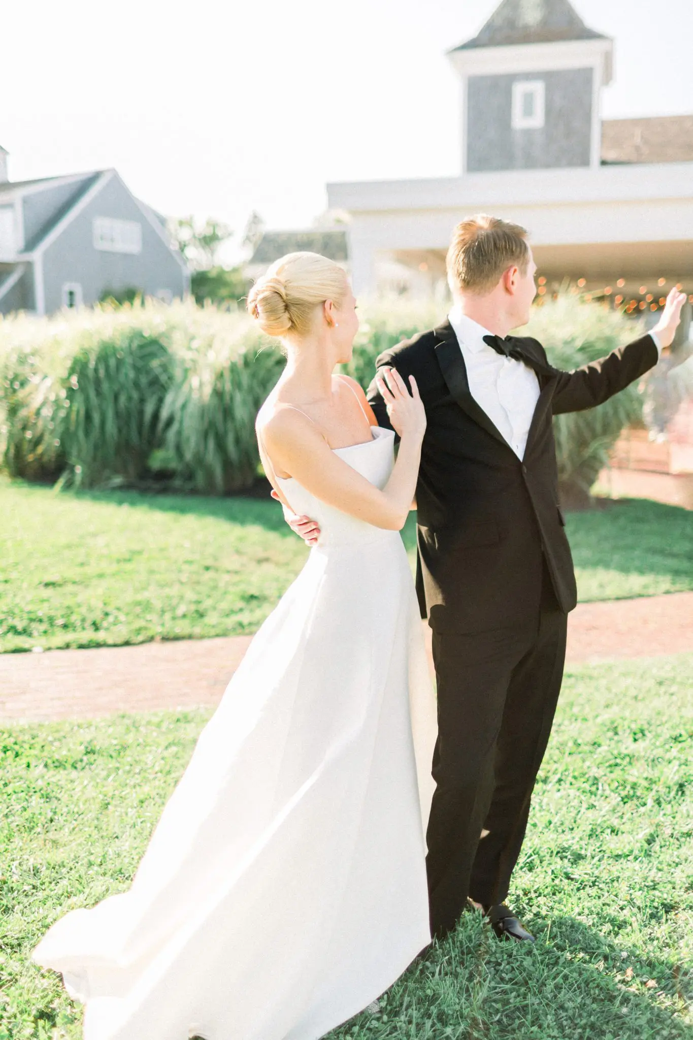 Caroline & Erik Wychmere Beach Club Cape Cod Wedding 71 Kelly Dillon Wedding Photographer KellyDillonPhotographyWychmereBeachClubCapeCodWeddingPhotography81 scaled
