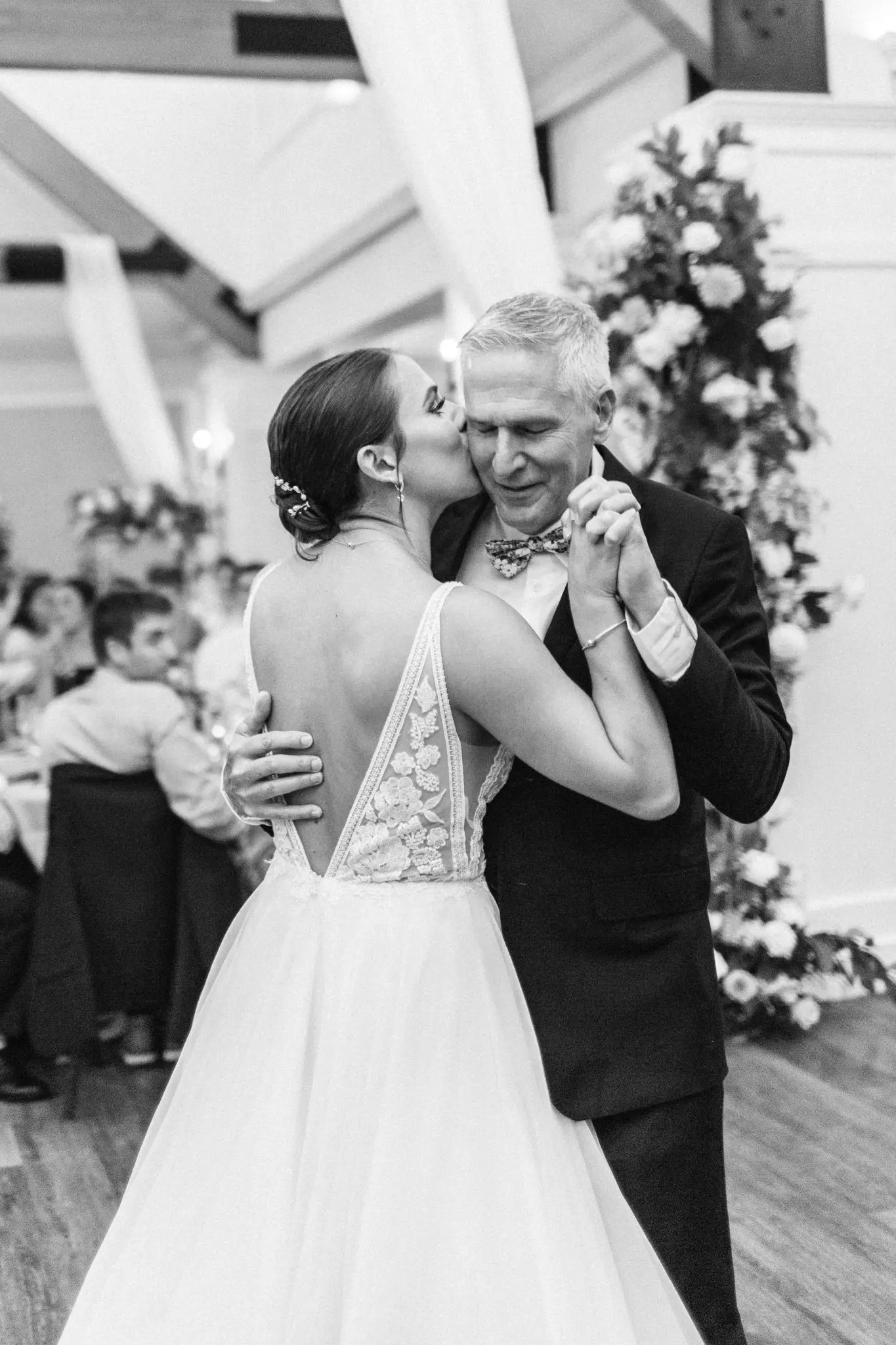 Ellie & Timothy Pavilion at the Pinehills Wedding 87 Kelly Dillon Wedding Photographer KellyDillonPhotographyPavilionatThePinehillsWeddingPhotography93 scaled
