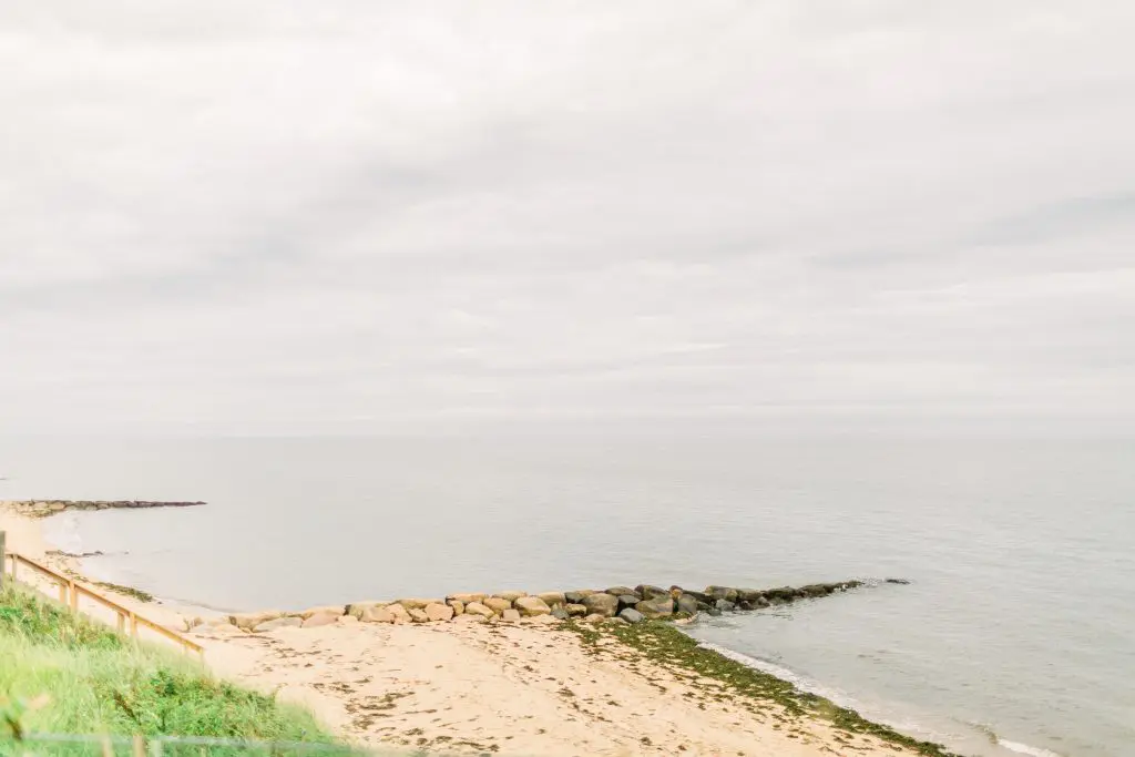 RIley & Jake Pelham House Resort Cape Cod Wedding 13 Kelly Dillon Wedding Photographer KellyDillonPhotographyPelhamHouseResortCapeCodWeddingPhotography14