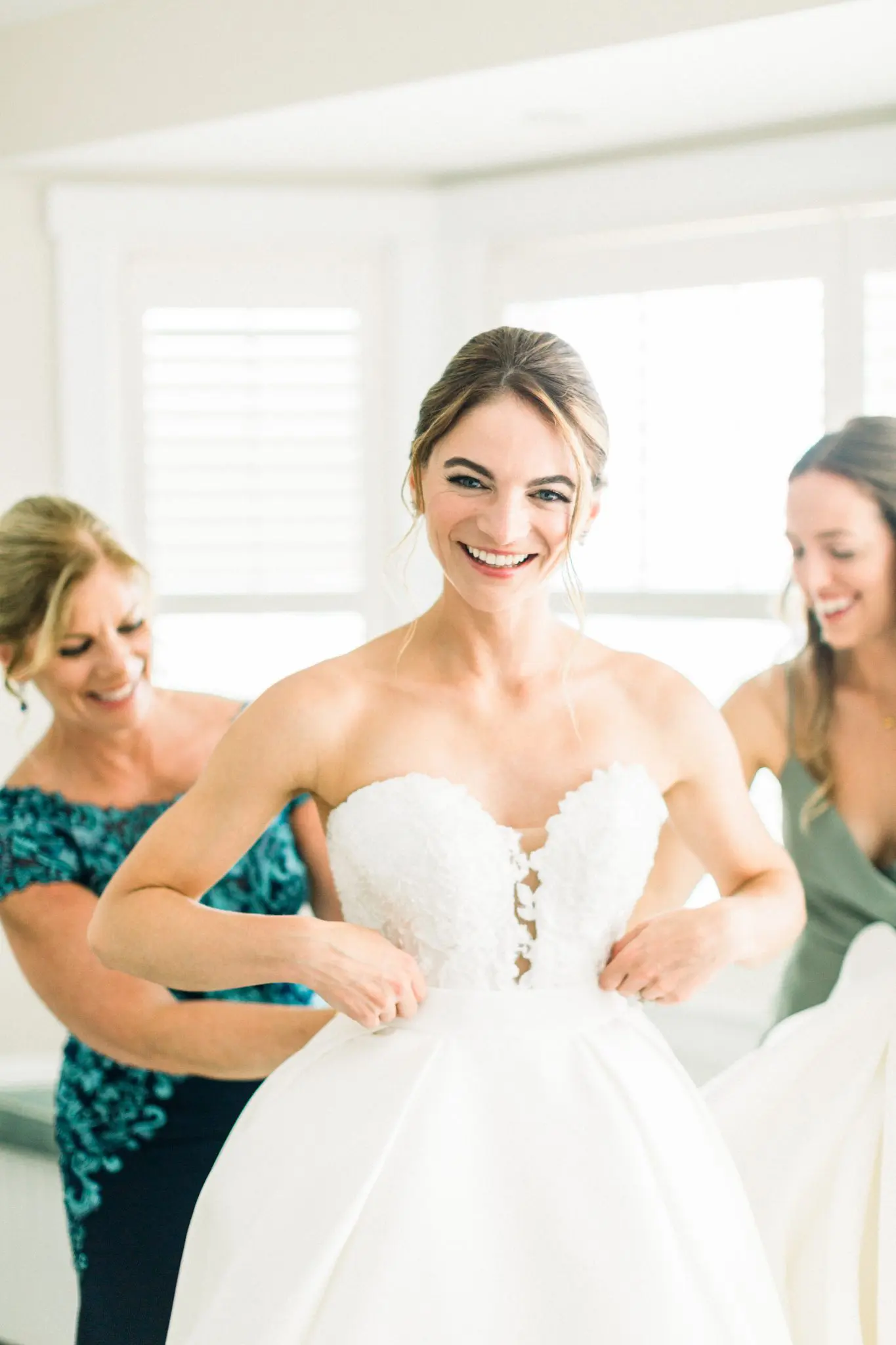 Emilie & Jack Chatham Bars Inn Cape Cod Wedding 19 Kelly Dillon Wedding Photographer KellyDillonPhotographyChathamBarsInnCapeCodWeddingPhotography25 scaled