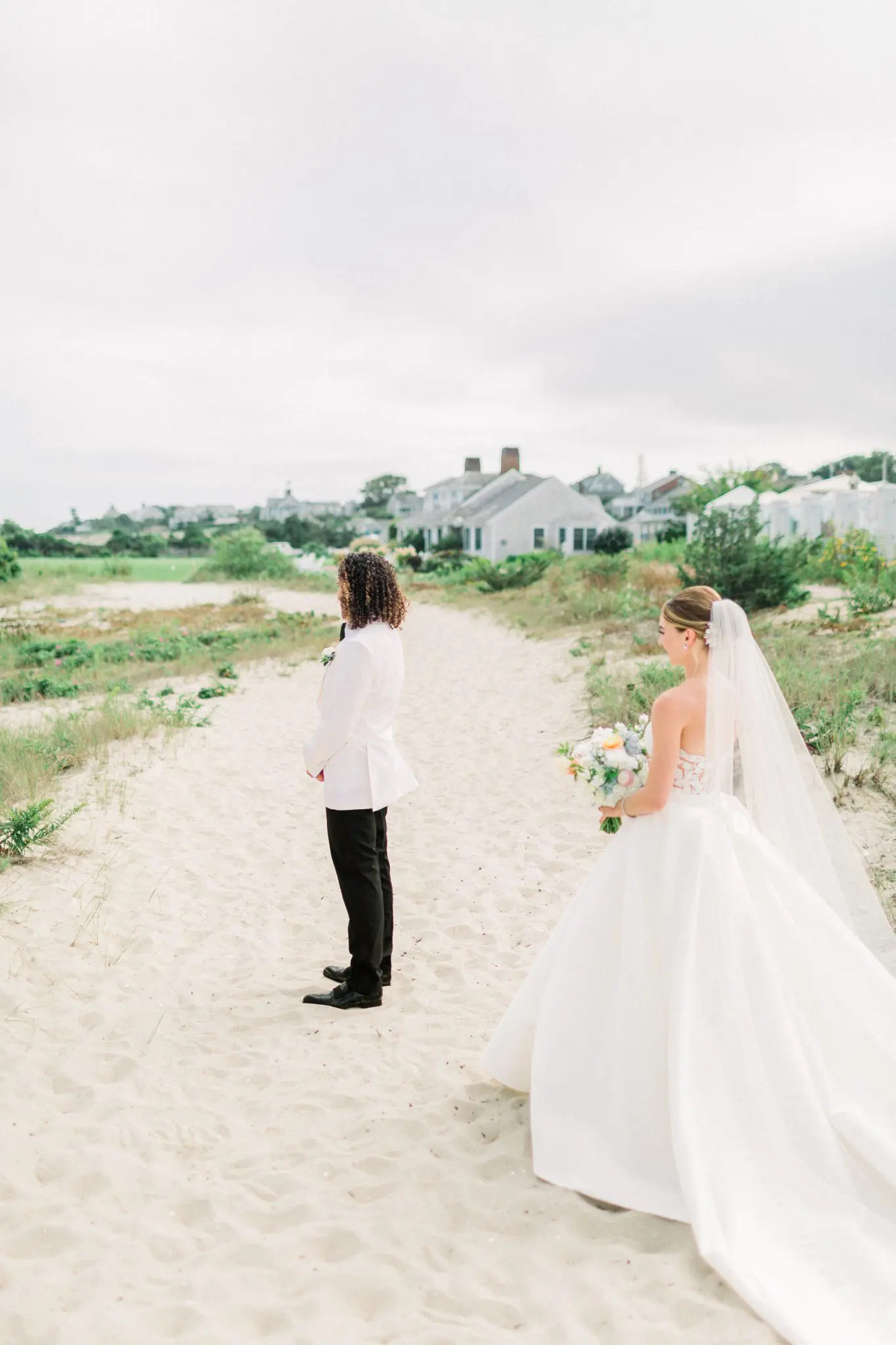 Emilie & Jack Chatham Bars Inn Cape Cod Wedding 32 Kelly Dillon Wedding Photographer KellyDillonPhotographyChathamBarsInnCapeCodWeddingPhotography38 scaled