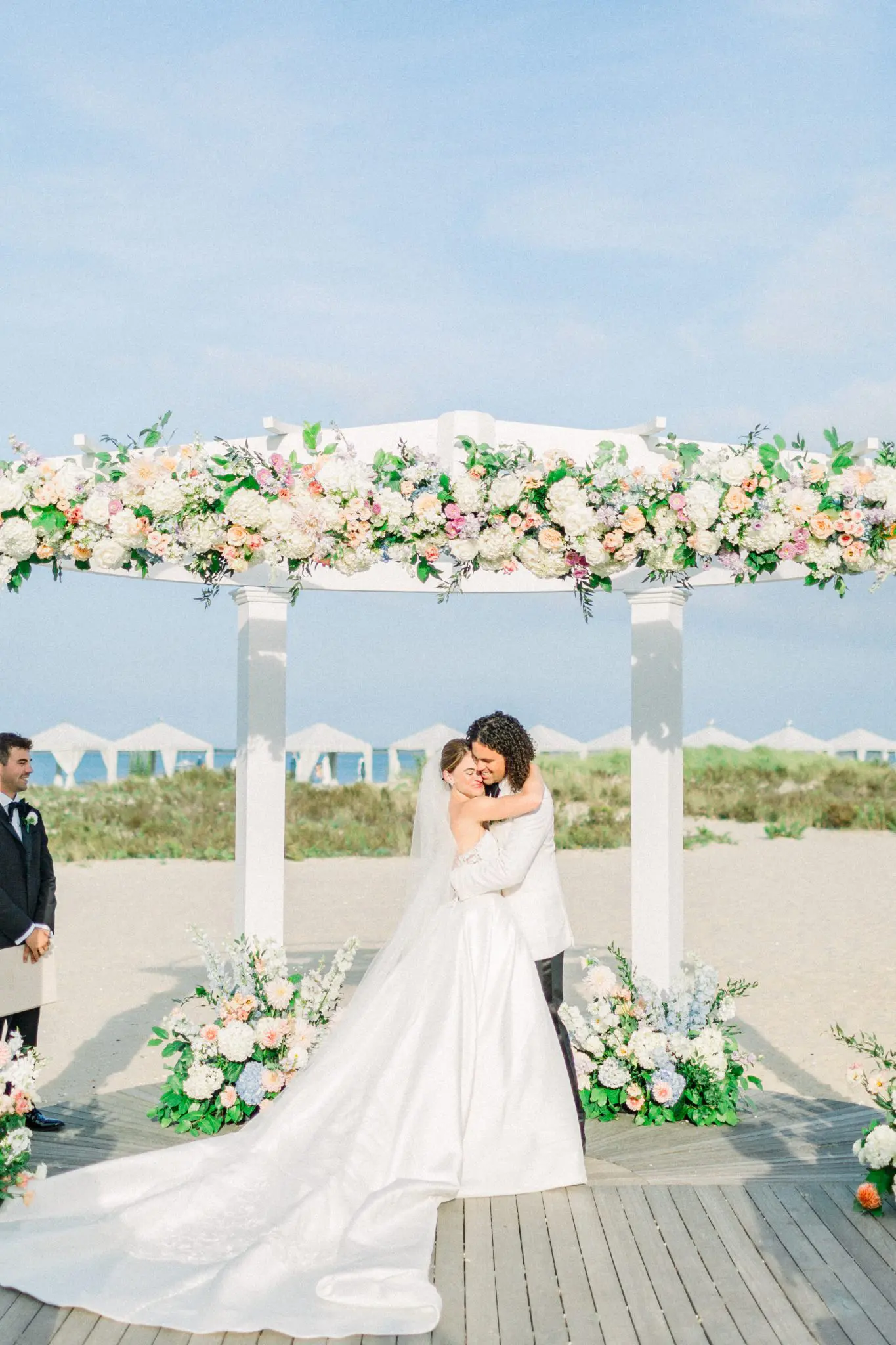 Emilie & Jack Chatham Bars Inn Cape Cod Wedding 86 Kelly Dillon Wedding Photographer KellyDillonPhotographyChathamBarsInnCapeCodWeddingPhotography97 scaled
