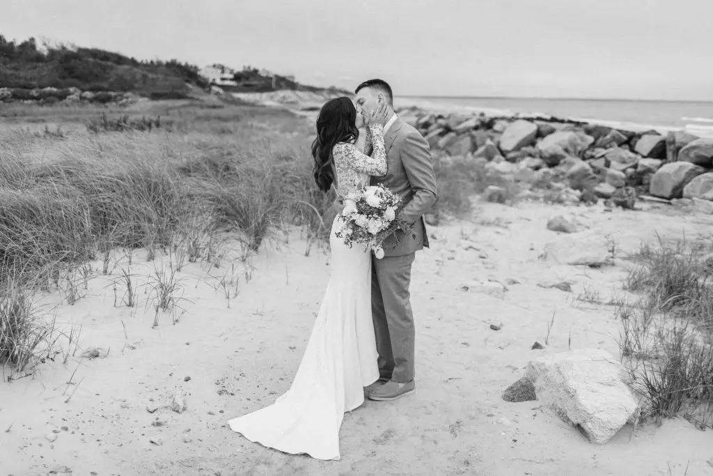 Laura & Andrew THe Dennis Inn Cape Cod Wedding 58 Kelly Dillon Wedding Photographer KellyDillonPhotographyTheDennisInnCapeCodWeddingPhotography63
