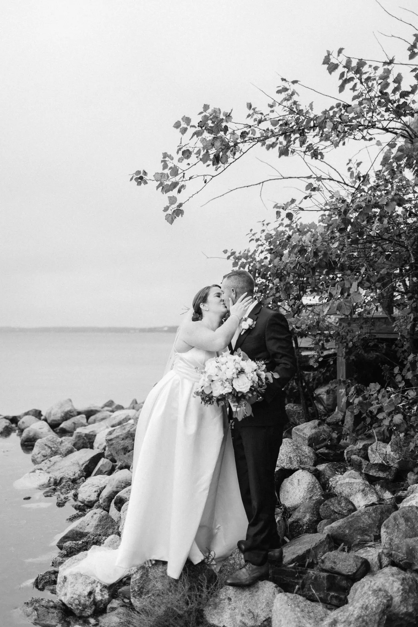 MAura and Matthew The Winslow Estate Cape Cod Wedding 44 Kelly Dillon Wedding Photographer KellyDillonPhotographyTheWinslowEstateCapeCodWeddingPhotography42 scaled