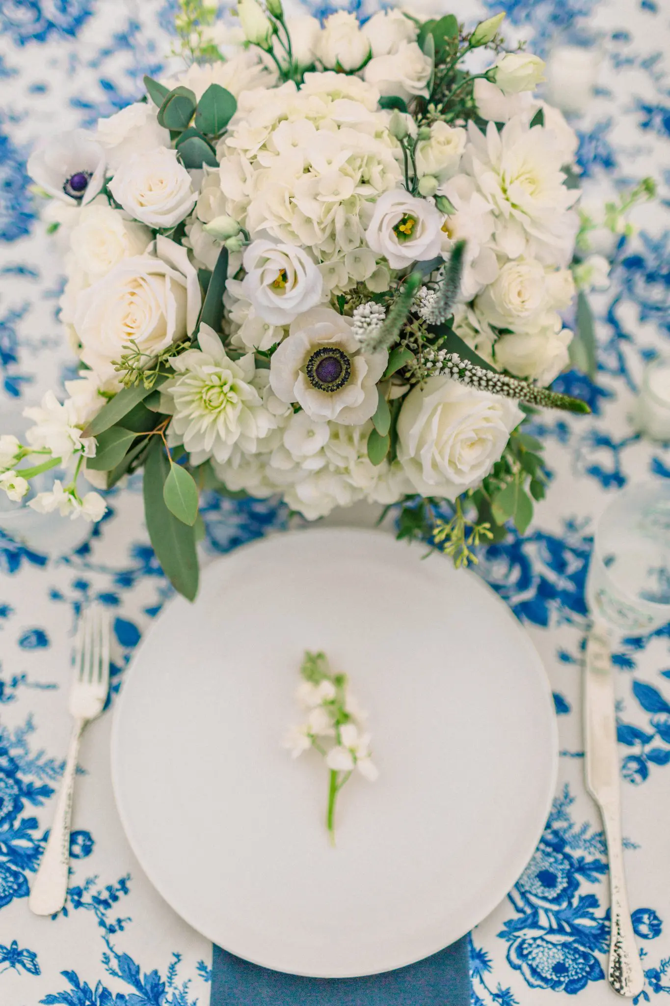 MAura and Matthew The Winslow Estate Cape Cod Wedding 59 Kelly Dillon Wedding Photographer KellyDillonPhotographyTheWinslowEstateCapeCodWeddingPhotography57 scaled