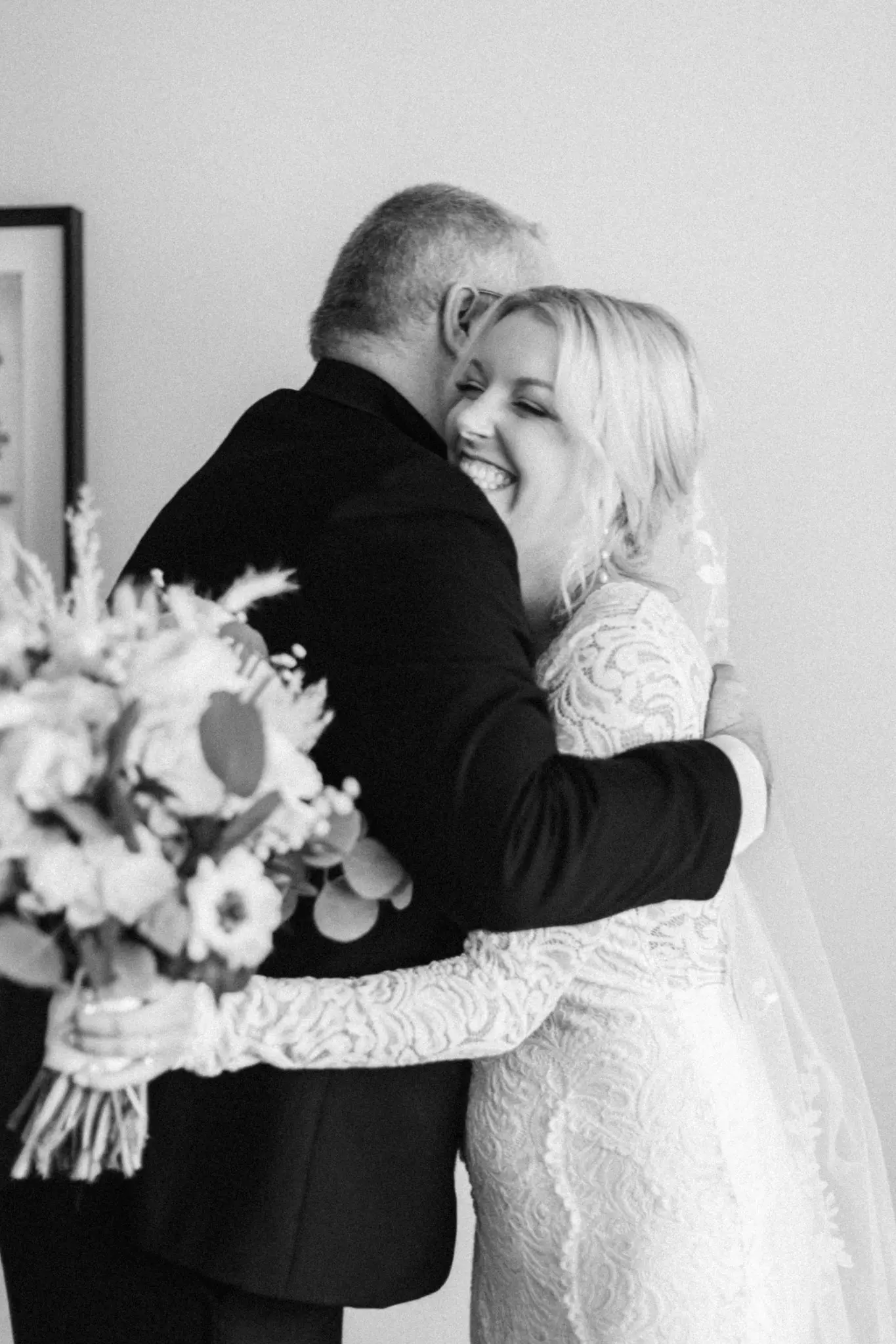 Hannah & Thomas The State Room Boston Wedding 19 Kelly Dillon Wedding Photographer KellyDillonPhotographyPhotographyTheStateRoomBostonWeddingPhotography20 scaled