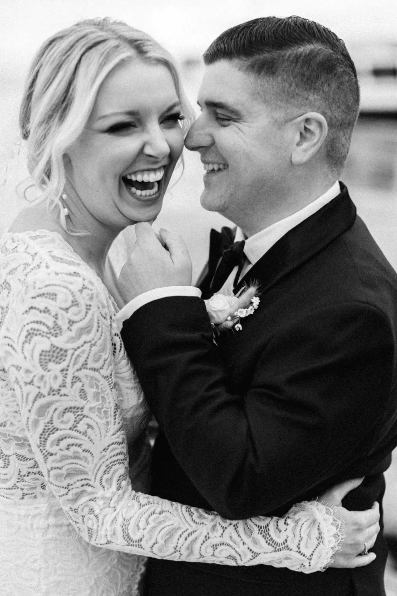Hannah & Thomas The State Room Boston Wedding 31 Kelly Dillon Wedding Photographer KellyDillonPhotographyPhotographyTheStateRoomBostonWeddingPhotography32 scaled