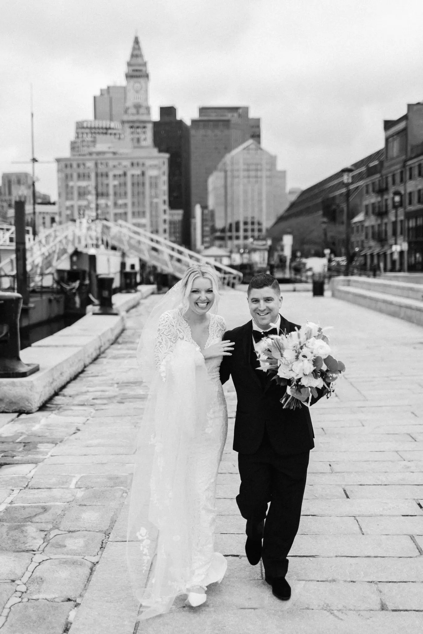 Hannah & Thomas The State Room Boston Wedding 33 Kelly Dillon Wedding Photographer KellyDillonPhotographyPhotographyTheStateRoomBostonWeddingPhotography34 scaled