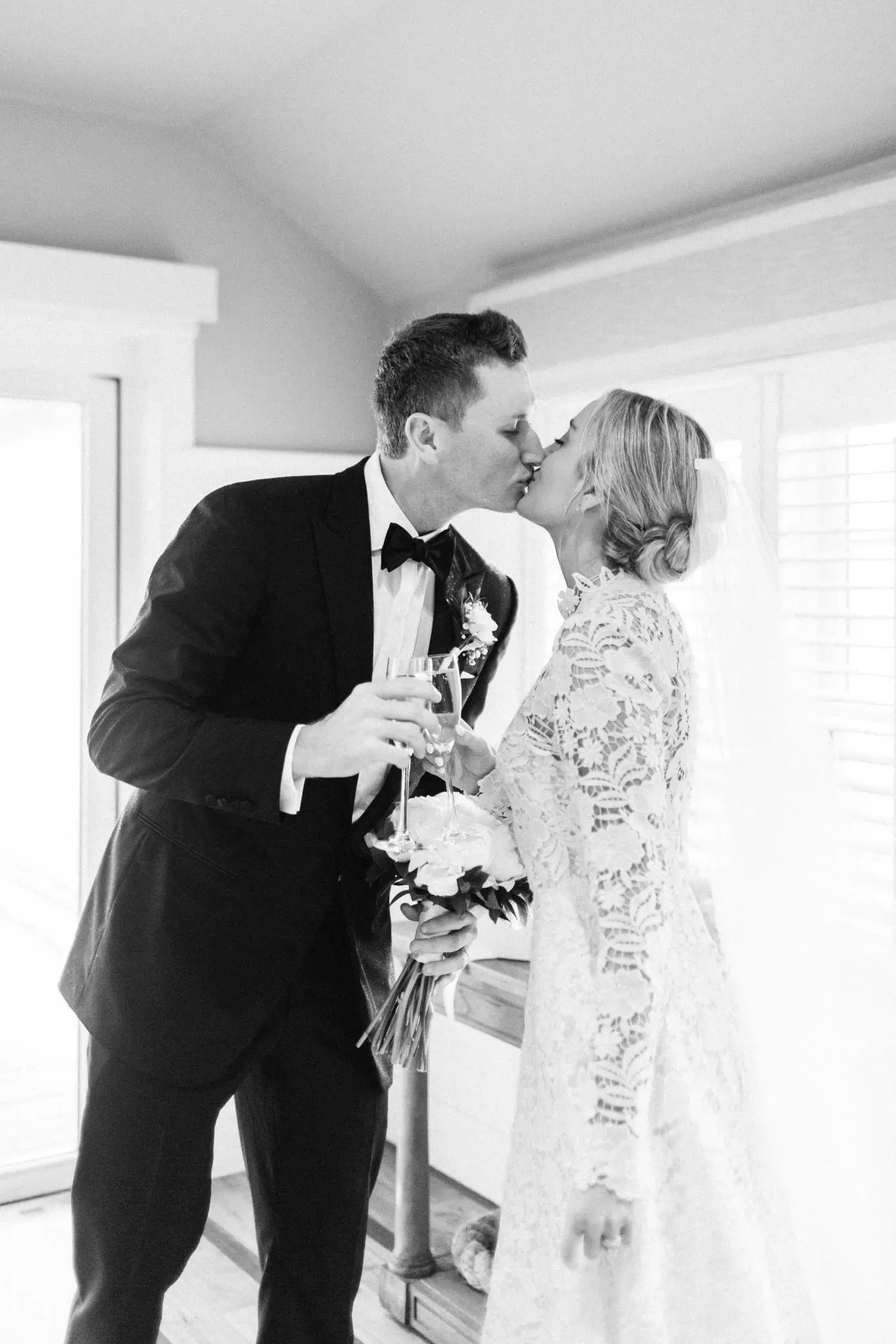 Elena & Geoffery Chatham Bars Inn Cape Cod Wedding 75 Kelly Dillon Wedding Photographer KellyDillonPhotographyPhotographyCapeCodWeddingPhotographyChathamBarsInnWedding73 scaled