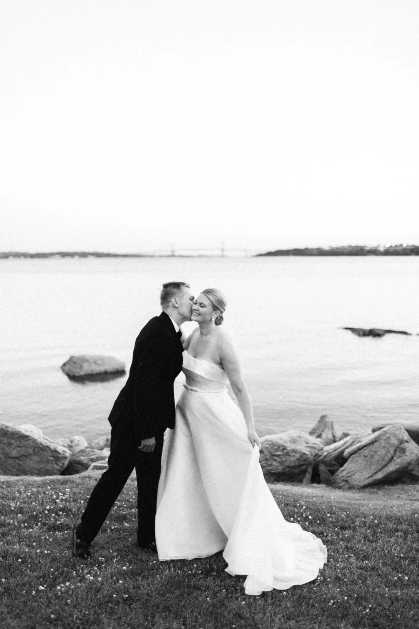 Maddie & Teddy Mount Hope Farm Bristol, RI Wedding 106 Kelly Dillon Wedding Photographer KellyDillonPhotographyPhotographyMountHopeFarmNewportRIWeddingPhotographyCapeCodWeddingPhotographer111 scaled