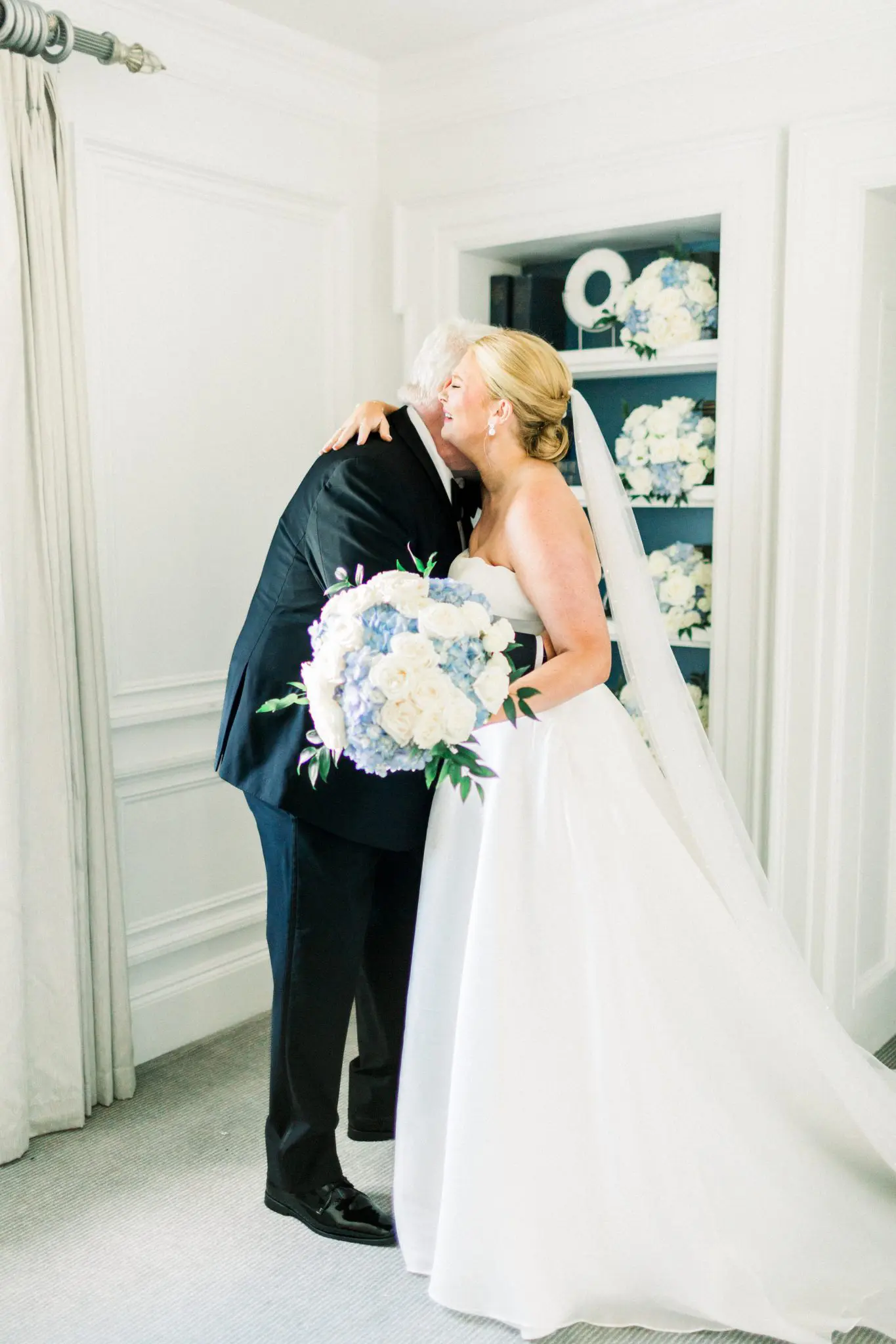 Maddie & Teddy Mount Hope Farm Bristol, RI Wedding 24 Kelly Dillon Wedding Photographer KellyDillonPhotographyPhotographyMountHopeFarmNewportRIWeddingPhotographyCapeCodWeddingPhotographer28 scaled