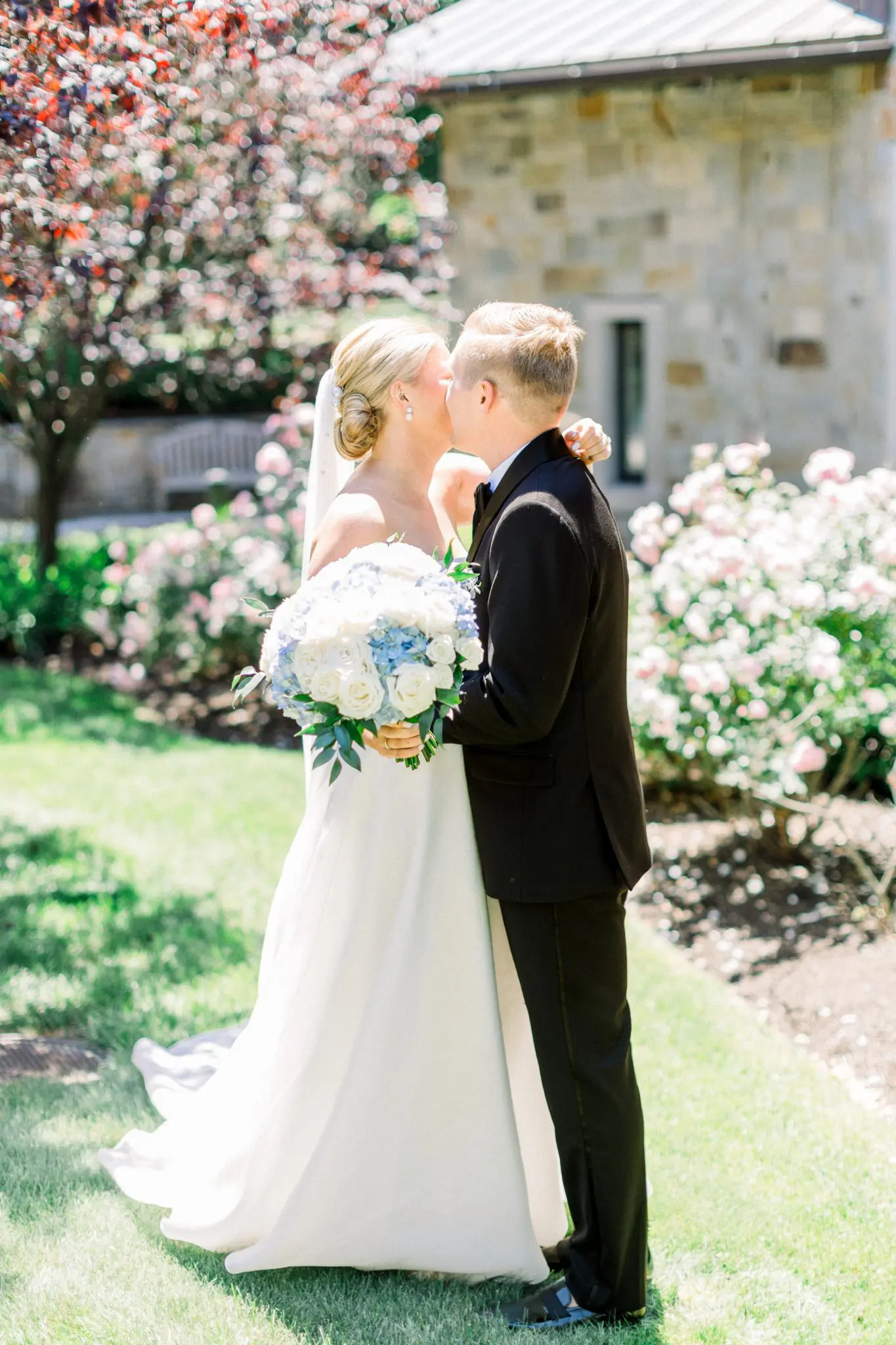 Maddie & Teddy Mount Hope Farm Bristol, RI Wedding 31 Kelly Dillon Wedding Photographer KellyDillonPhotographyPhotographyMountHopeFarmNewportRIWeddingPhotographyCapeCodWeddingPhotographer32 scaled