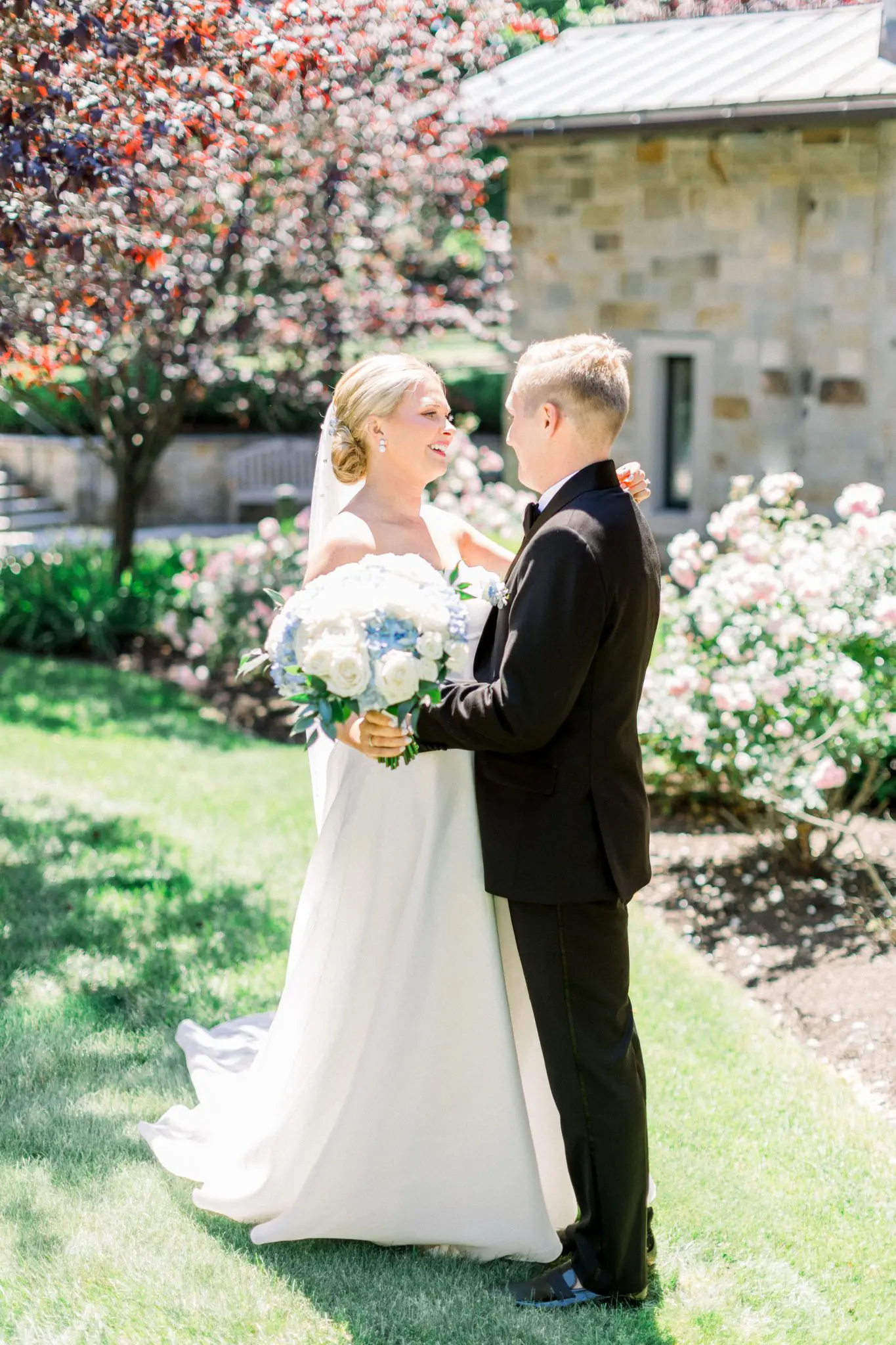 Maddie & Teddy Mount Hope Farm Bristol, RI Wedding 30 Kelly Dillon Wedding Photographer KellyDillonPhotographyPhotographyMountHopeFarmNewportRIWeddingPhotographyCapeCodWeddingPhotographer33 scaled