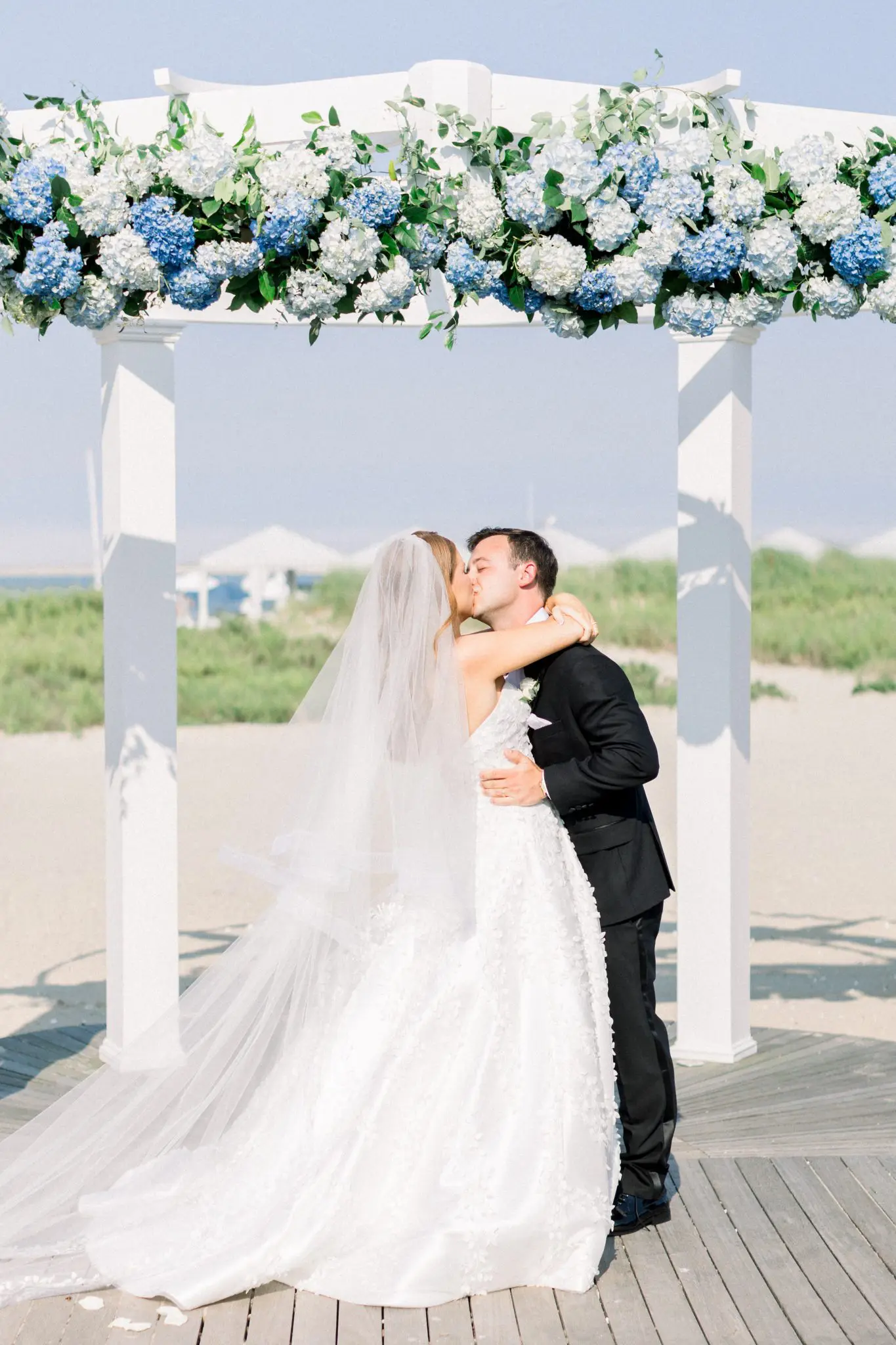 Caroline & Dean Cape Cod Wedding | Chatham Bars Inn 34 Kelly Dillon Wedding Photographer KellyDillonPhotographyChathamBarsInnWeddingCapeCodWeddingPhotographyCapeCodWeddingPhotographer35 scaled