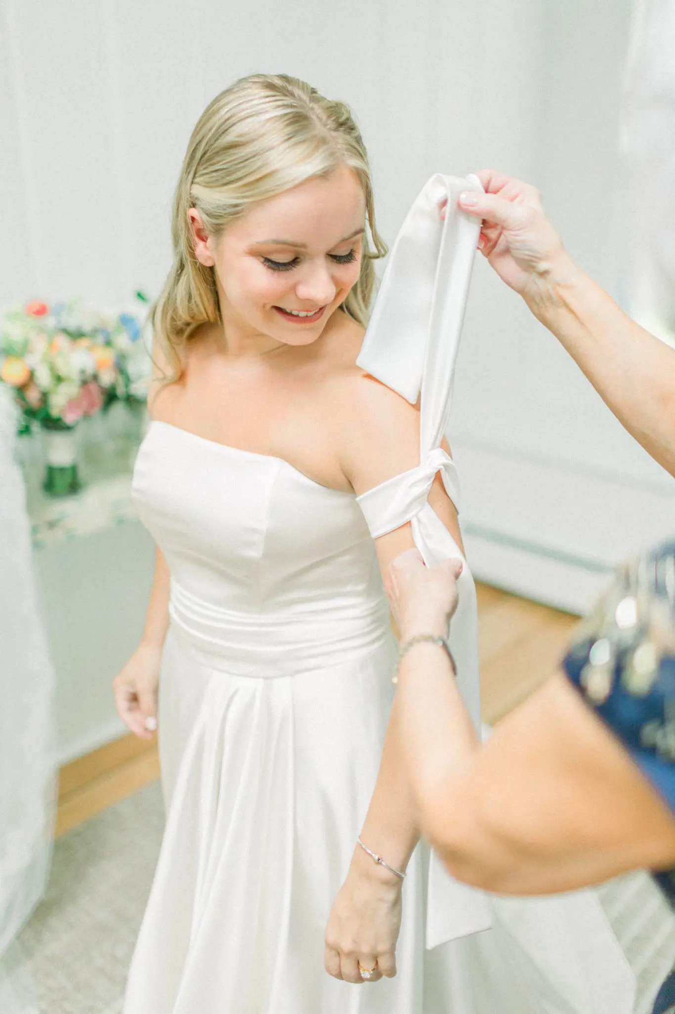Becca & Rob Wychmere Beach Club The Dune Cape Cod Wedding 13 Kelly Dillon Wedding Photographer KellyDillonPhotographyPhotographyWychmereWeddingPhotographyCapeCodWeddingPhotographer17 scaled