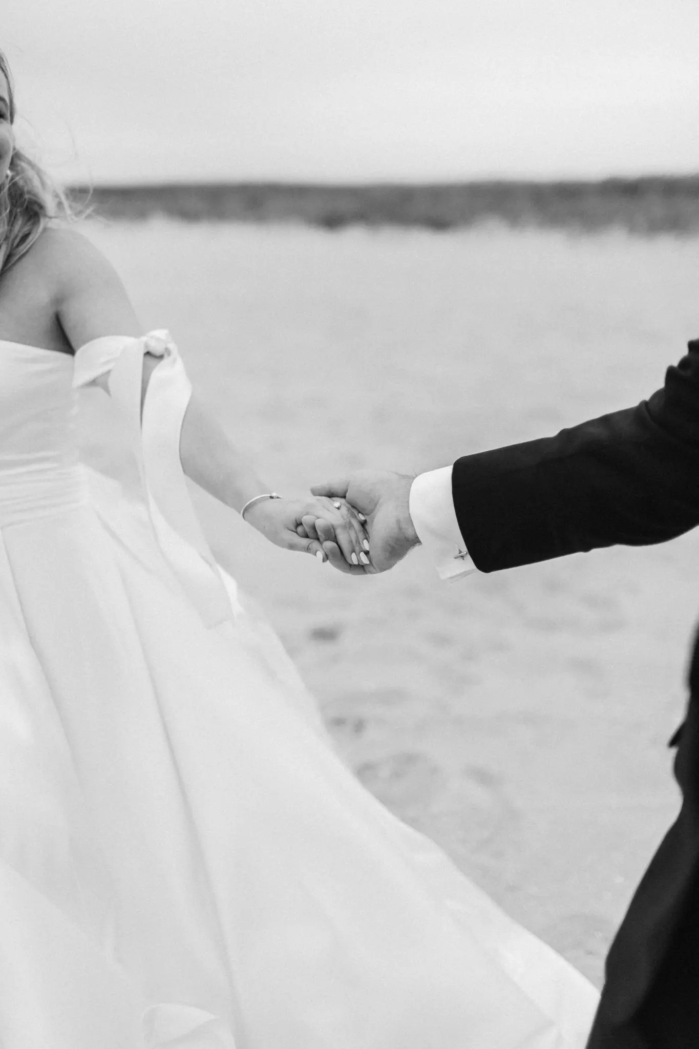 Becca & Rob Wychmere Beach Club The Dune Cape Cod Wedding 41 Kelly Dillon Wedding Photographer KellyDillonPhotographyPhotographyWychmereWeddingPhotographyCapeCodWeddingPhotographer47 scaled