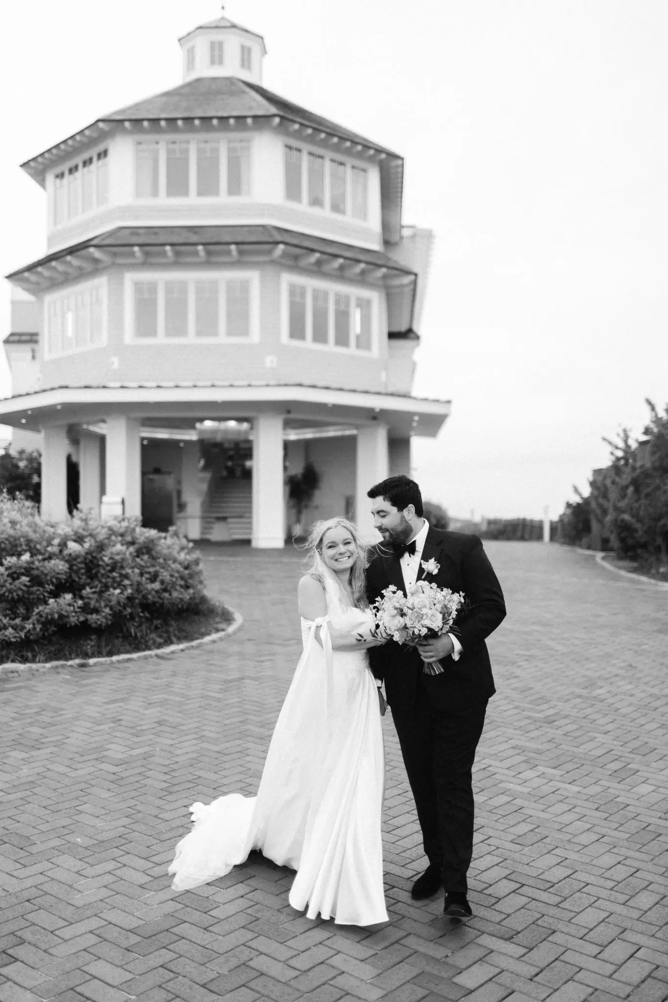 Becca & Rob Wychmere Beach Club The Dune Cape Cod Wedding 49 Kelly Dillon Wedding Photographer KellyDillonPhotographyPhotographyWychmereWeddingPhotographyCapeCodWeddingPhotographer55 scaled
