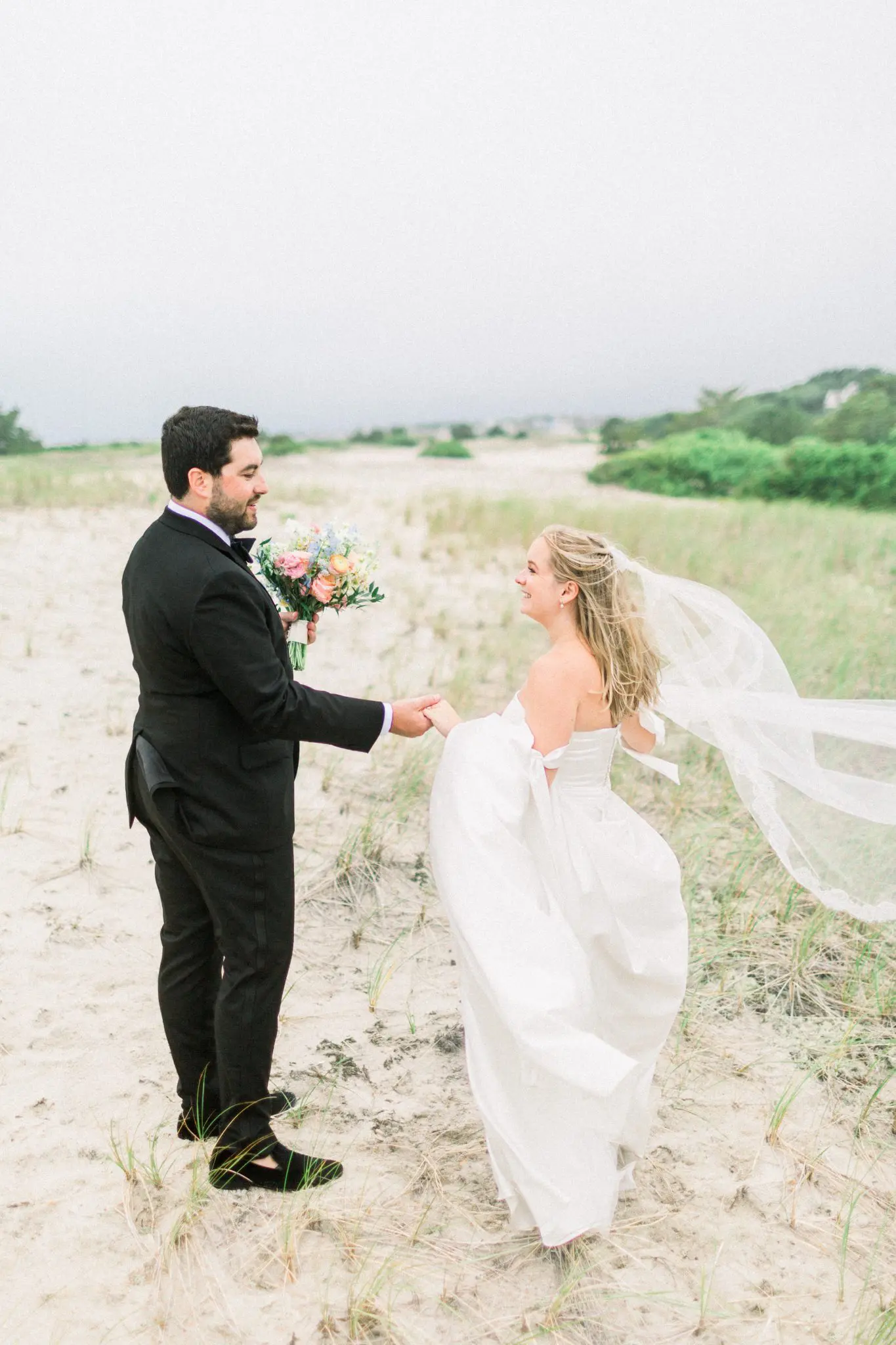 Becca & Rob Wychmere Beach Club The Dune Cape Cod Wedding 53 Kelly Dillon Wedding Photographer KellyDillonPhotographyPhotographyWychmereWeddingPhotographyCapeCodWeddingPhotographer60 scaled
