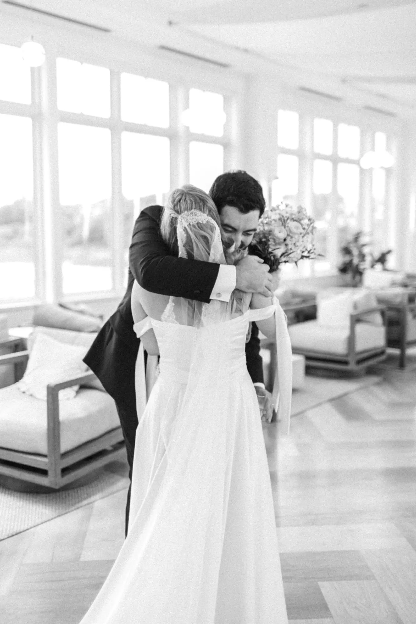 Becca & Rob Wychmere Beach Club The Dune Cape Cod Wedding 76 Kelly Dillon Wedding Photographer KellyDillonPhotographyPhotographyWychmereWeddingPhotographyCapeCodWeddingPhotographer85 scaled