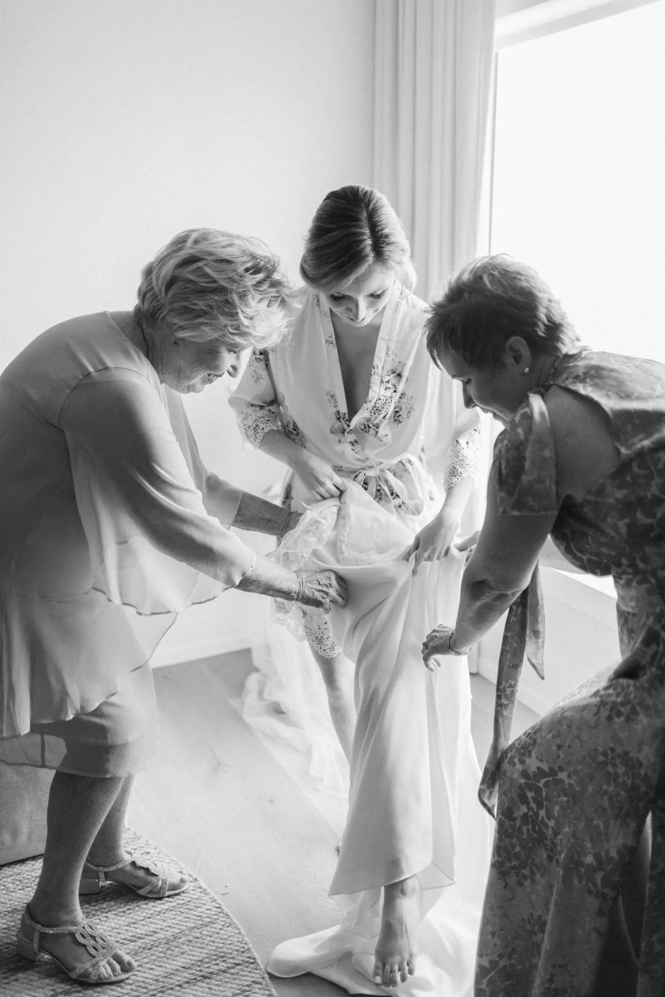 AIslinn & Charles Newport Beach Club Newport, RI Wedding 14 Kelly Dillon Wedding Photographer KellyDillonPhotographyNewportBeachHouseNewportRIWeddingPhotographyNewportRIWeddingPhotographer14 scaled