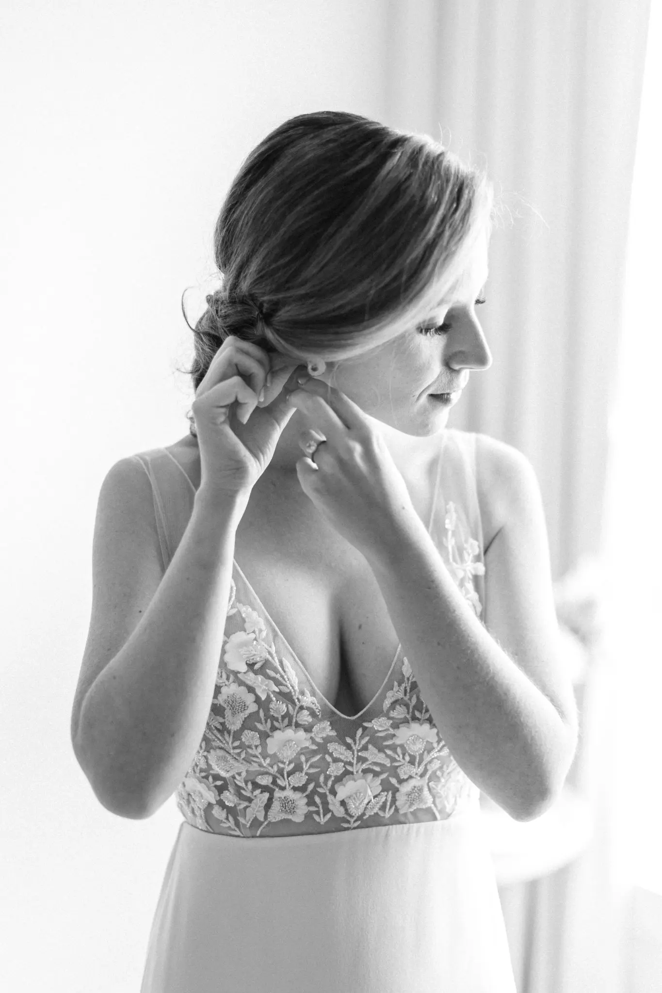 AIslinn & Charles Newport Beach Club Newport, RI Wedding 18 Kelly Dillon Wedding Photographer KellyDillonPhotographyNewportBeachHouseNewportRIWeddingPhotographyNewportRIWeddingPhotographer16 scaled