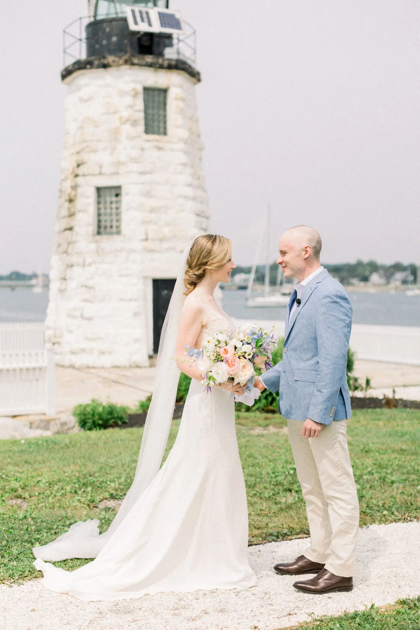 AIslinn & Charles Newport Beach Club Newport, RI Wedding 23 Kelly Dillon Wedding Photographer KellyDillonPhotographyNewportBeachHouseNewportRIWeddingPhotographyNewportRIWeddingPhotographer23 scaled